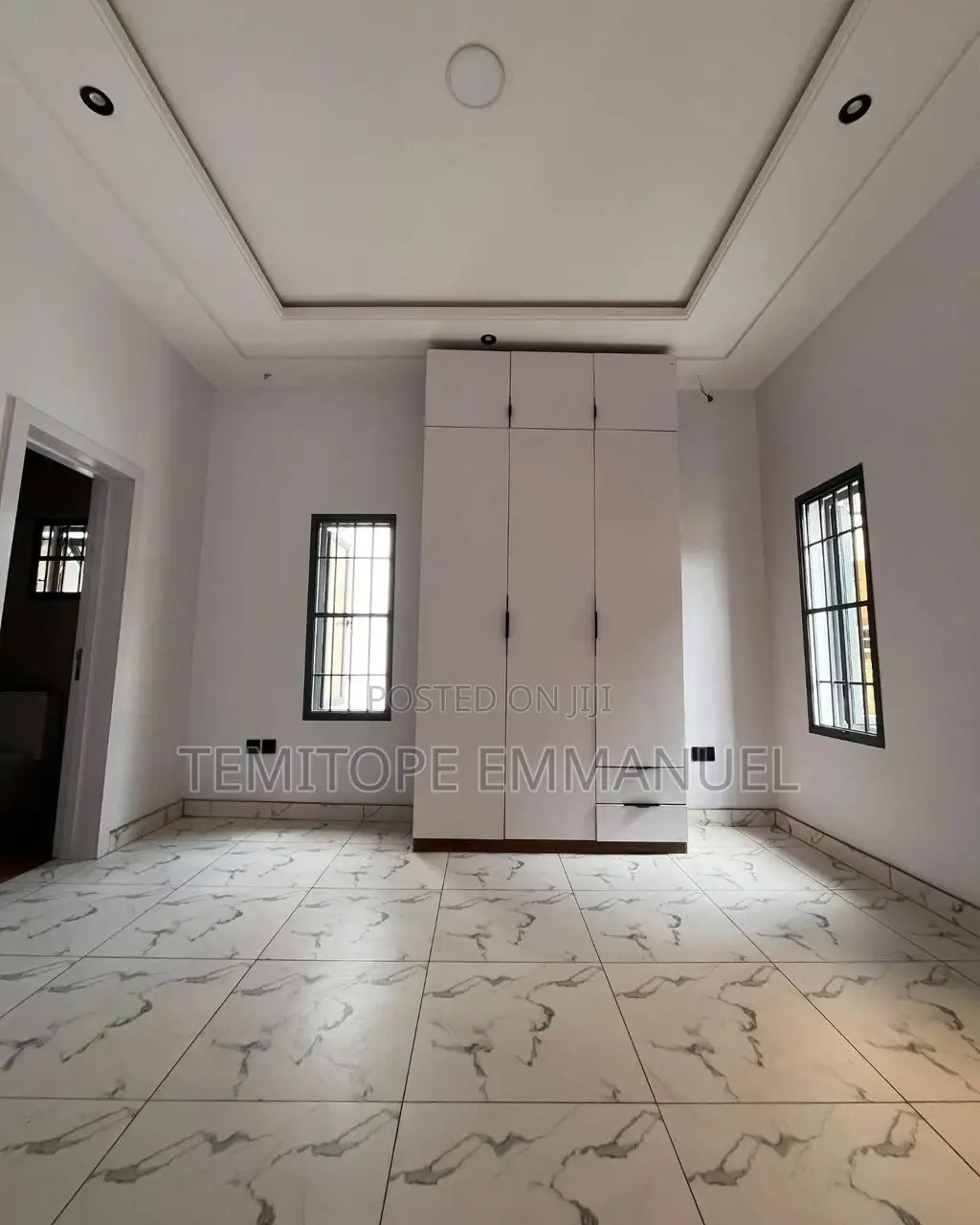 Furnished 4bdrm Duplex in GRA Phase 1 for sale