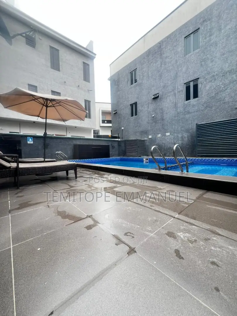 Furnished 5bdrm Duplex in Ologolo for sale