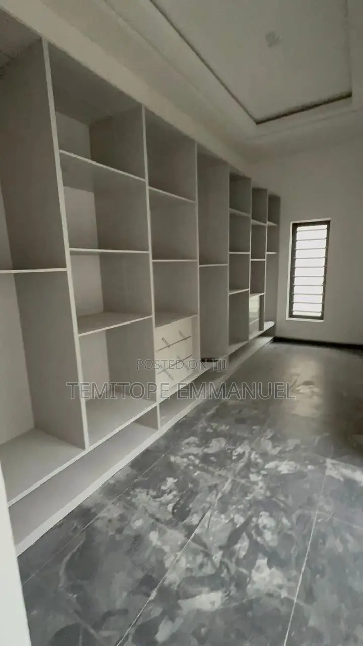 Furnished 5bdrm Duplex in Ikoyi for sale