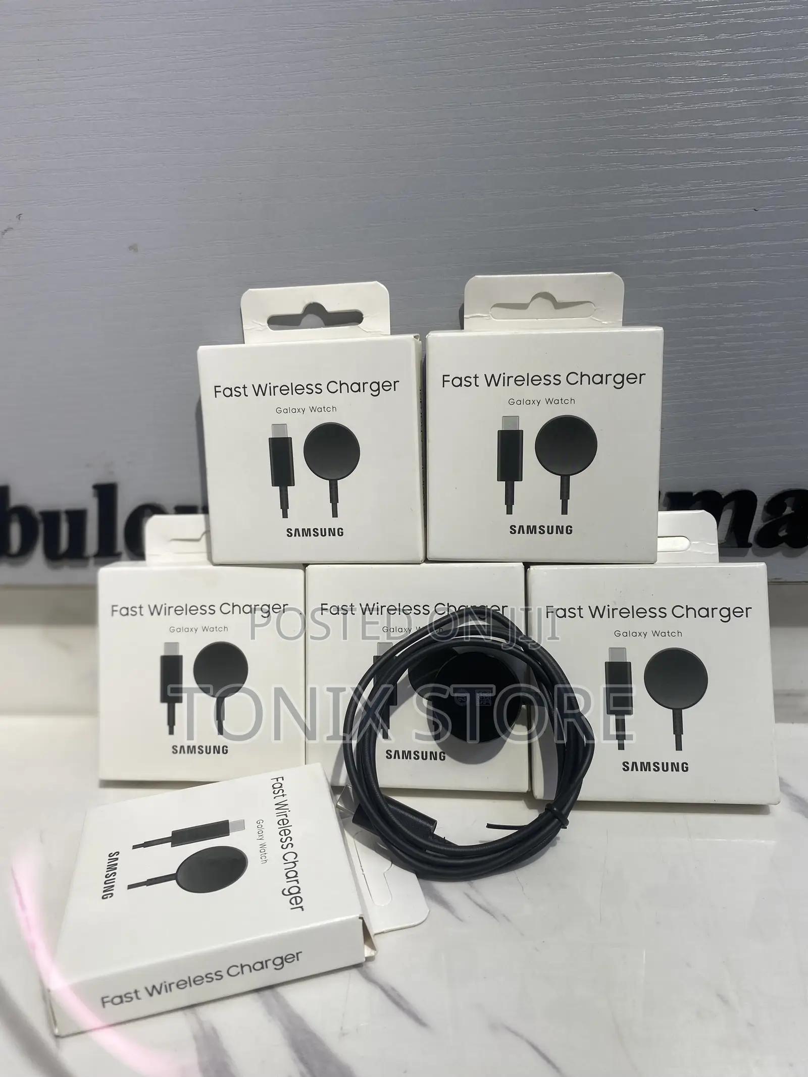 Samsung Galaxy Type-C Fast Wireless Watch Charger