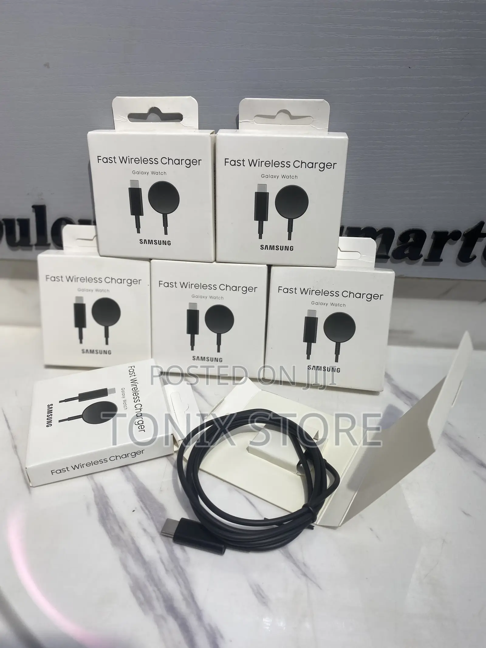 Samsung Galaxy Type-C Fast Wireless Watch Charger