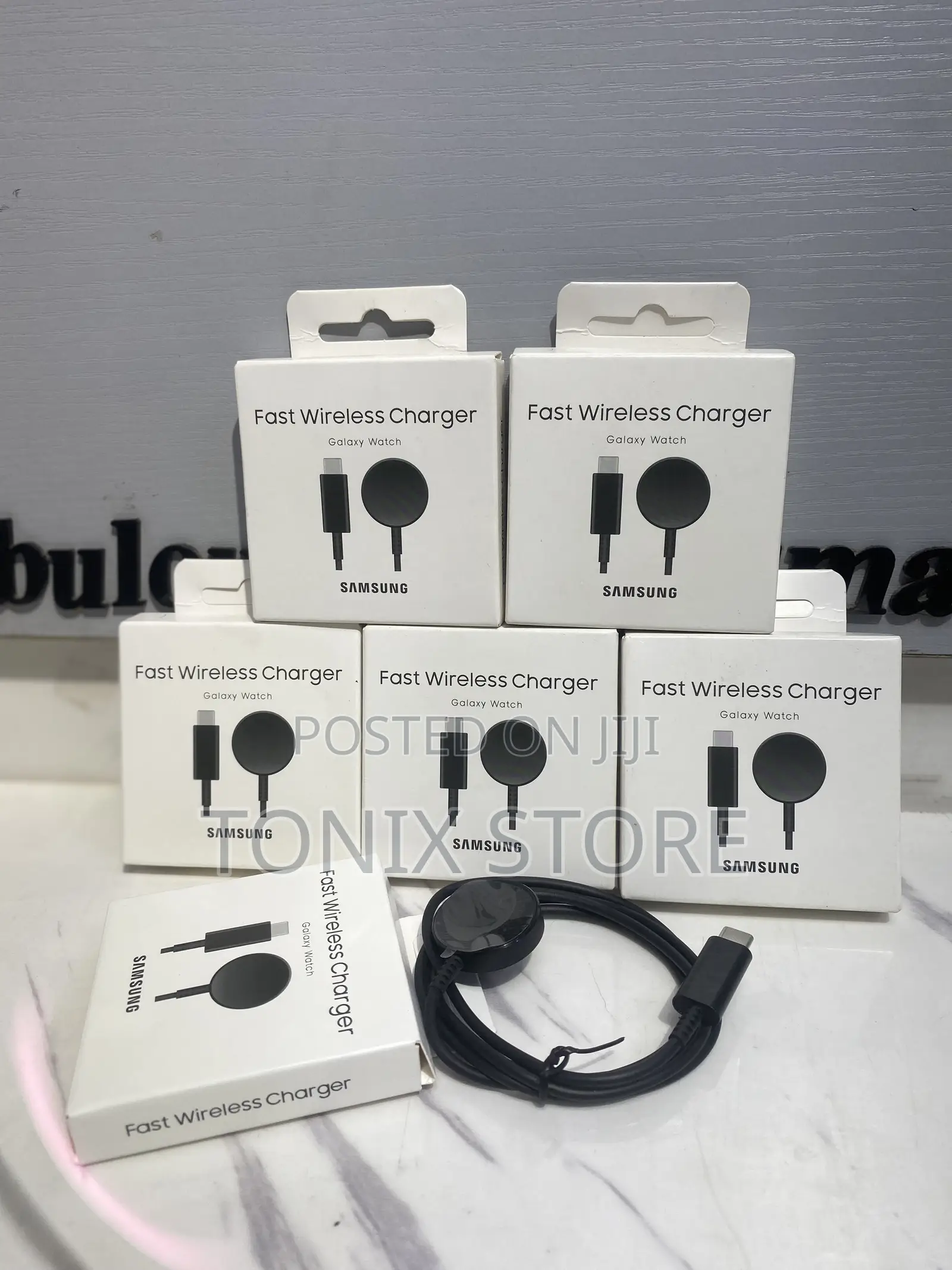 Samsung Galaxy Type-C Fast Wireless Watch Charger