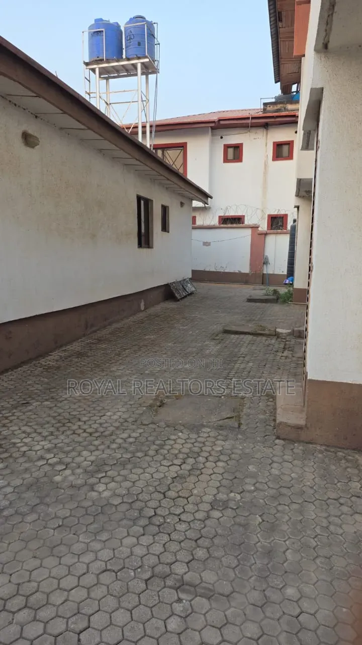 4bdrm Duplex in Zone 6 / Wuse for sale