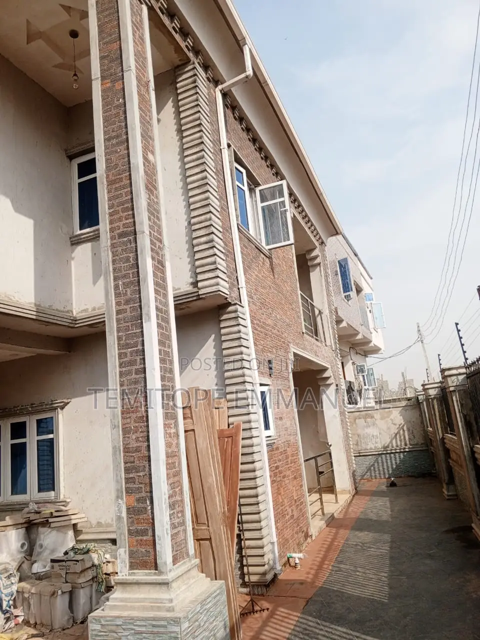 Furnished 4bdrm Duplex in Egbeda for sale