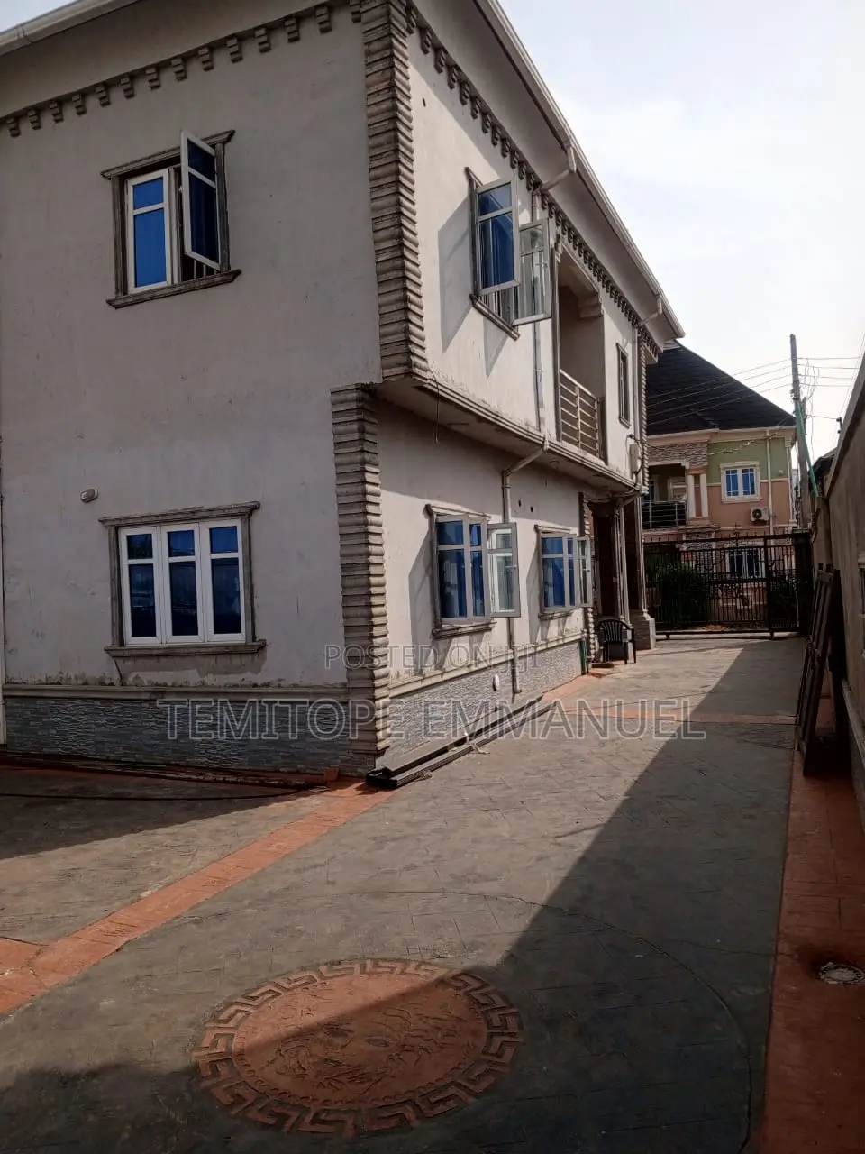 Furnished 4bdrm Duplex in Egbeda for sale
