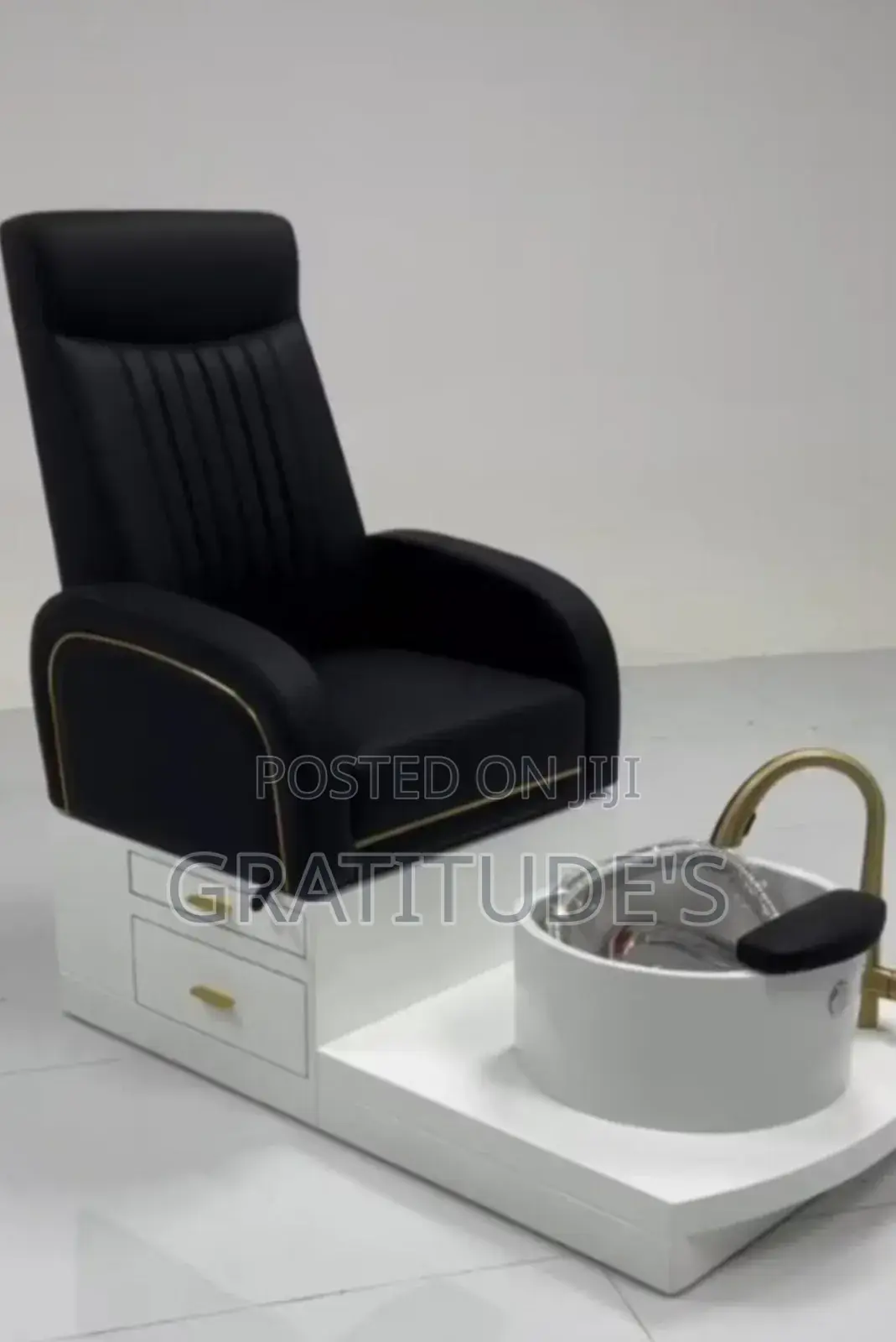 Classic Pedicure Chair