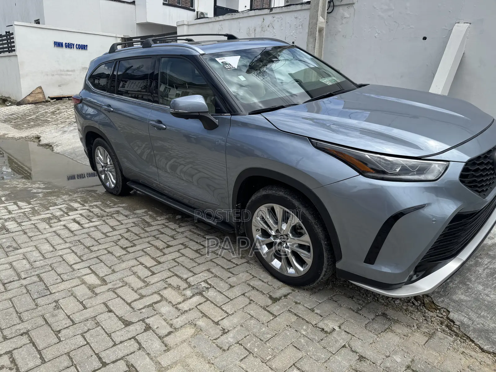 Toyota Highlander Limited AWD 2023 Blue