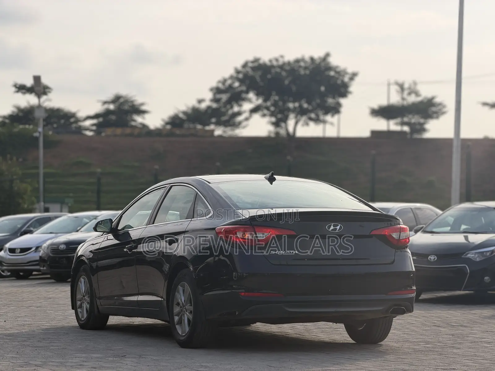 Hyundai Sonata Limited 2.0T 4dr Sedan (2.0L 4cyl Turbo 6A) 2015 Black