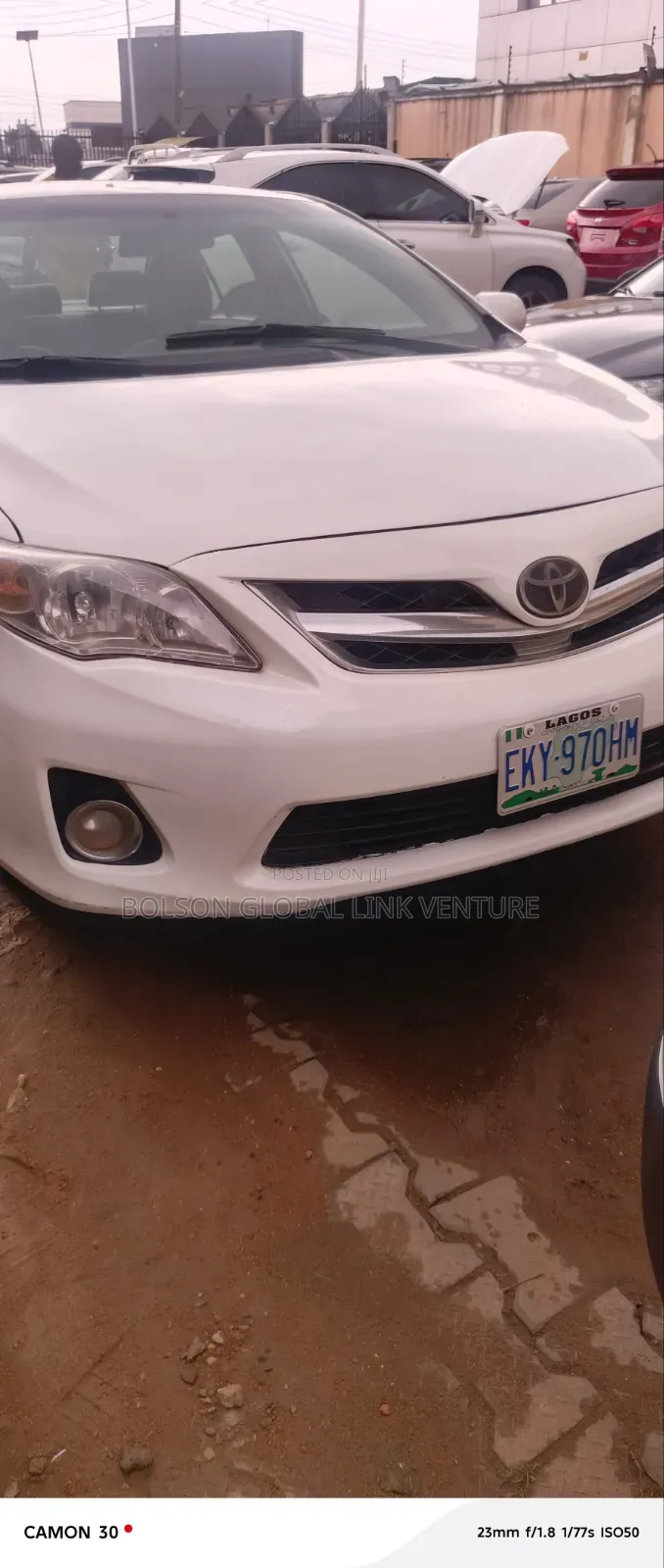 Toyota Corolla LE 4dr Sedan (1.8L 4cyl 4A) 2011 White