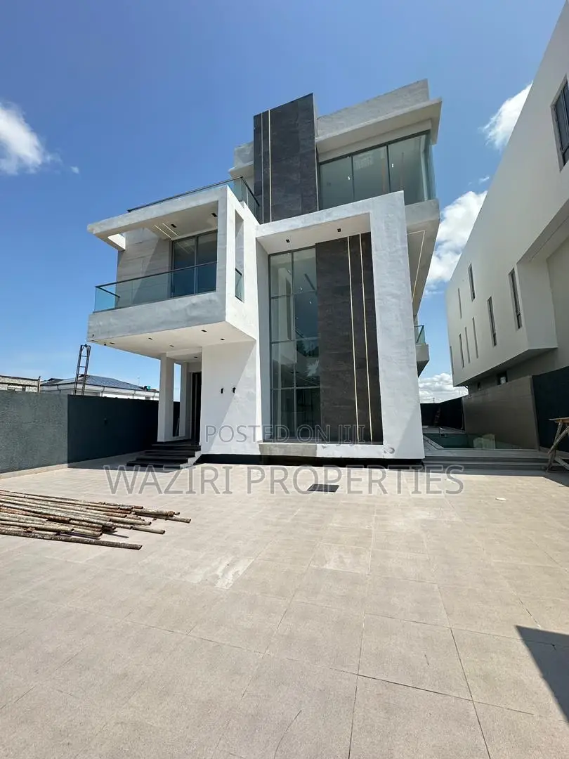 5bdrm House in Ikoyi for sale