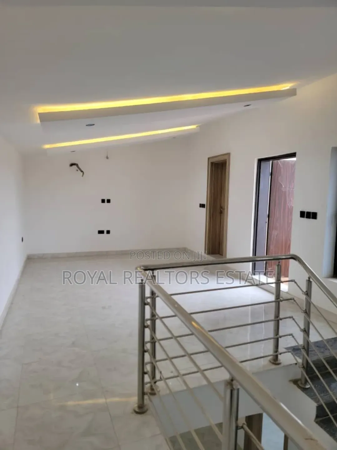 4bdrm Townhouse/Terrace in Located In The Heart for sale