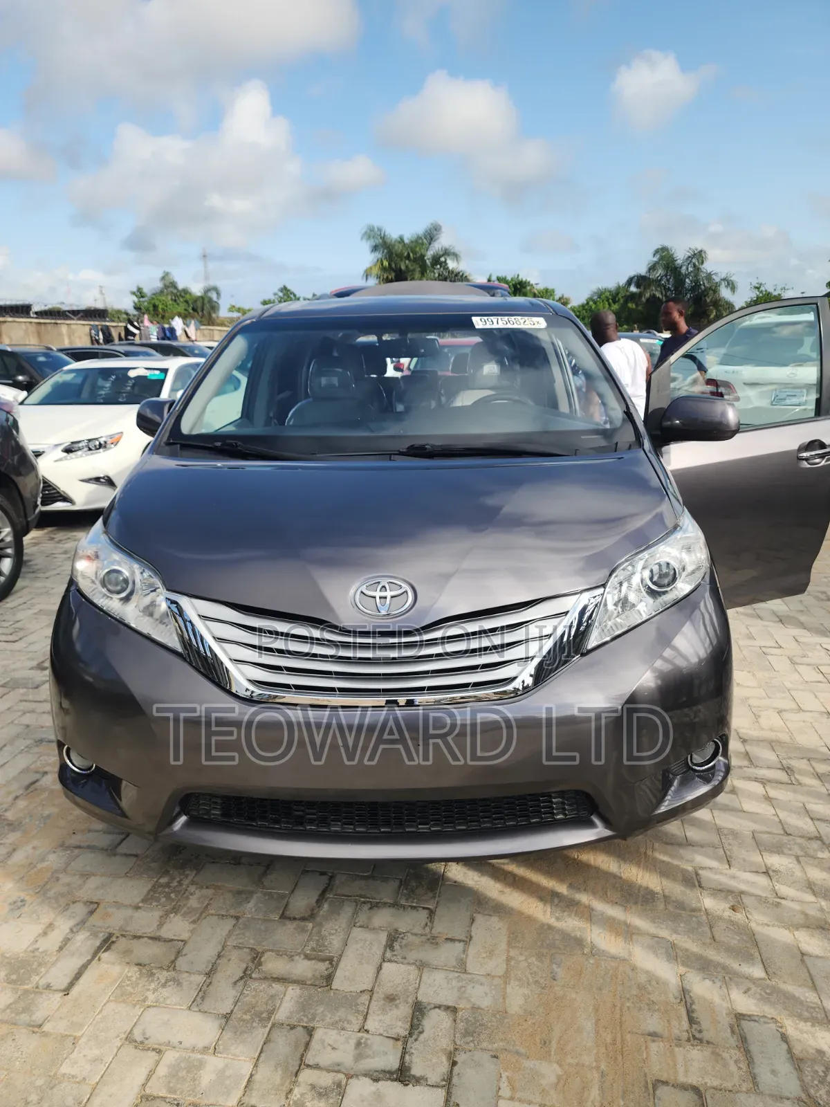Toyota Sienna 2015 Gray