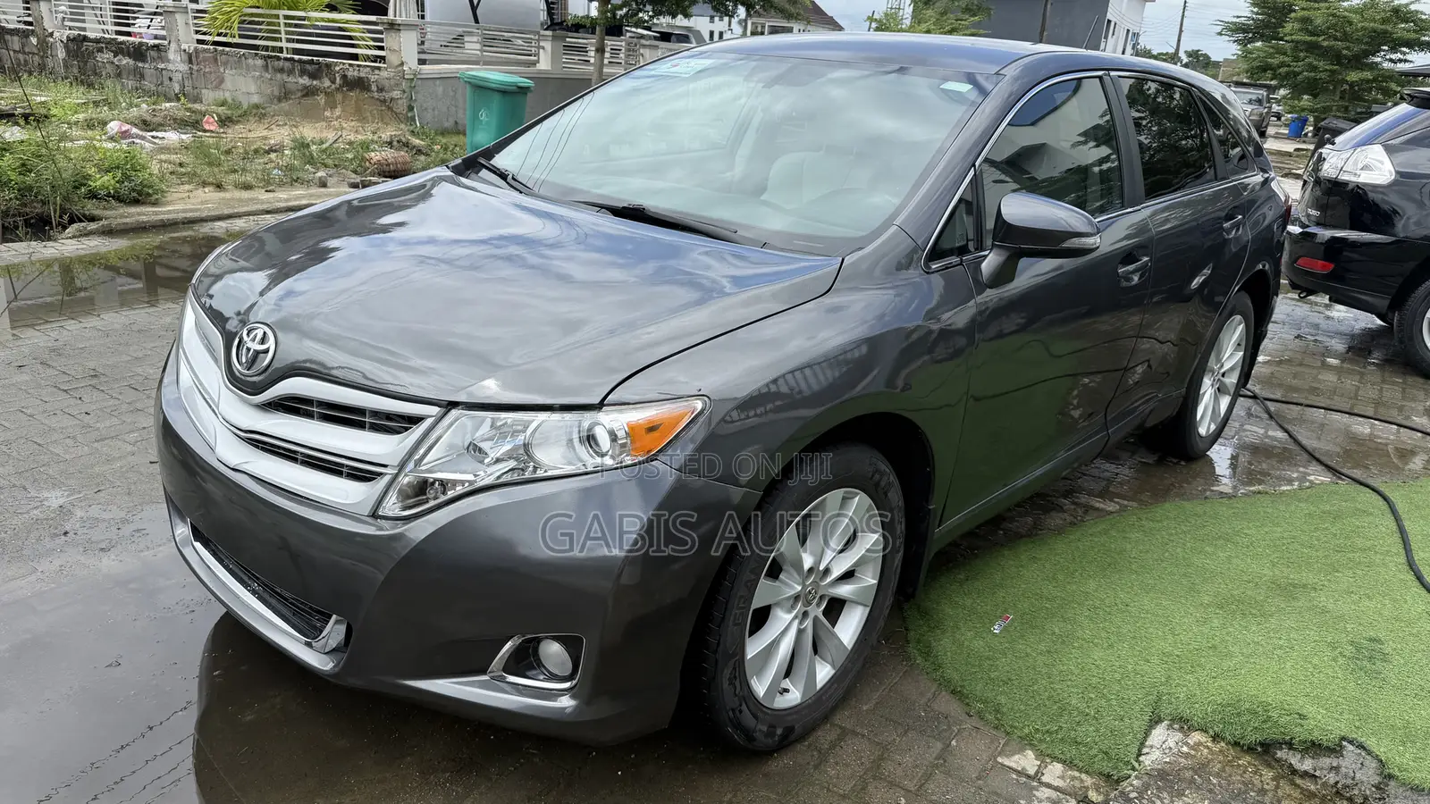Toyota Venza LE 2013 Gray