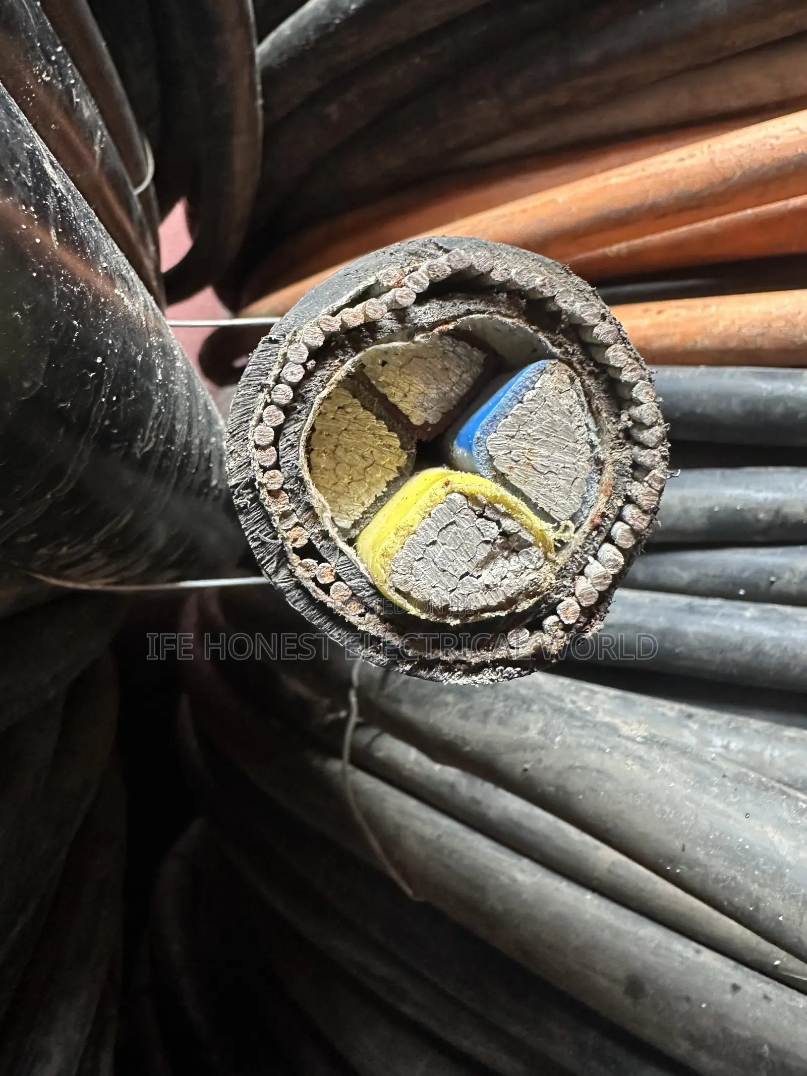 Aluminum 150mmx4core Cable
