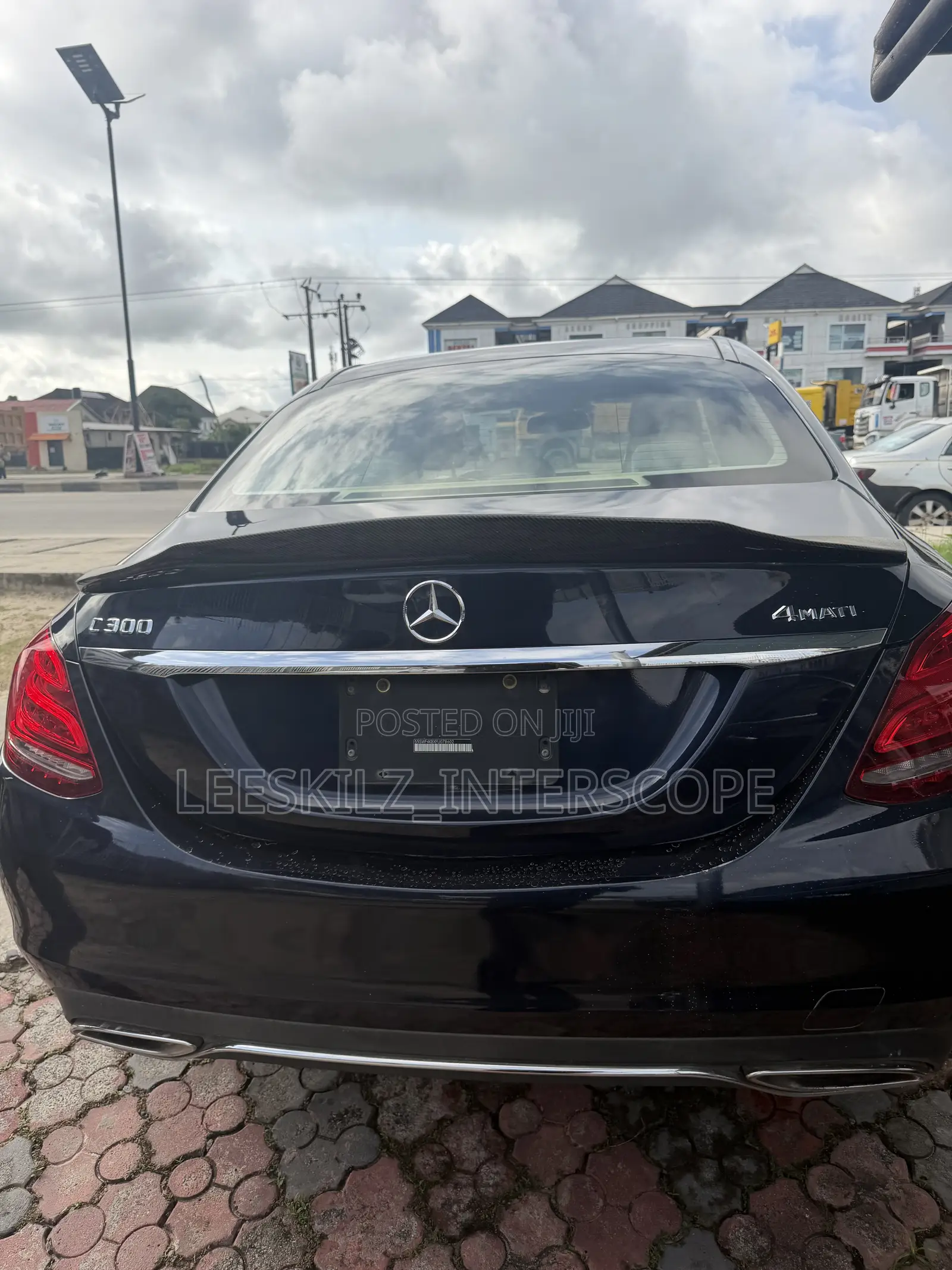 Mercedes-Benz C300 2013 Blue
