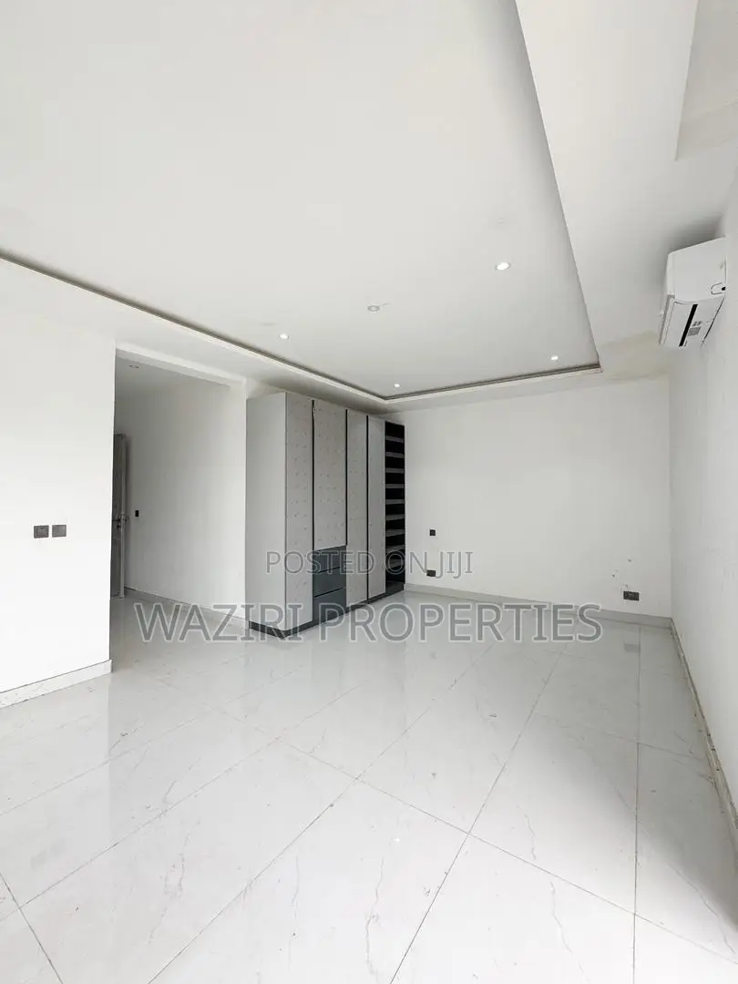 4bdrm Maisonette in Ikoyi for sale