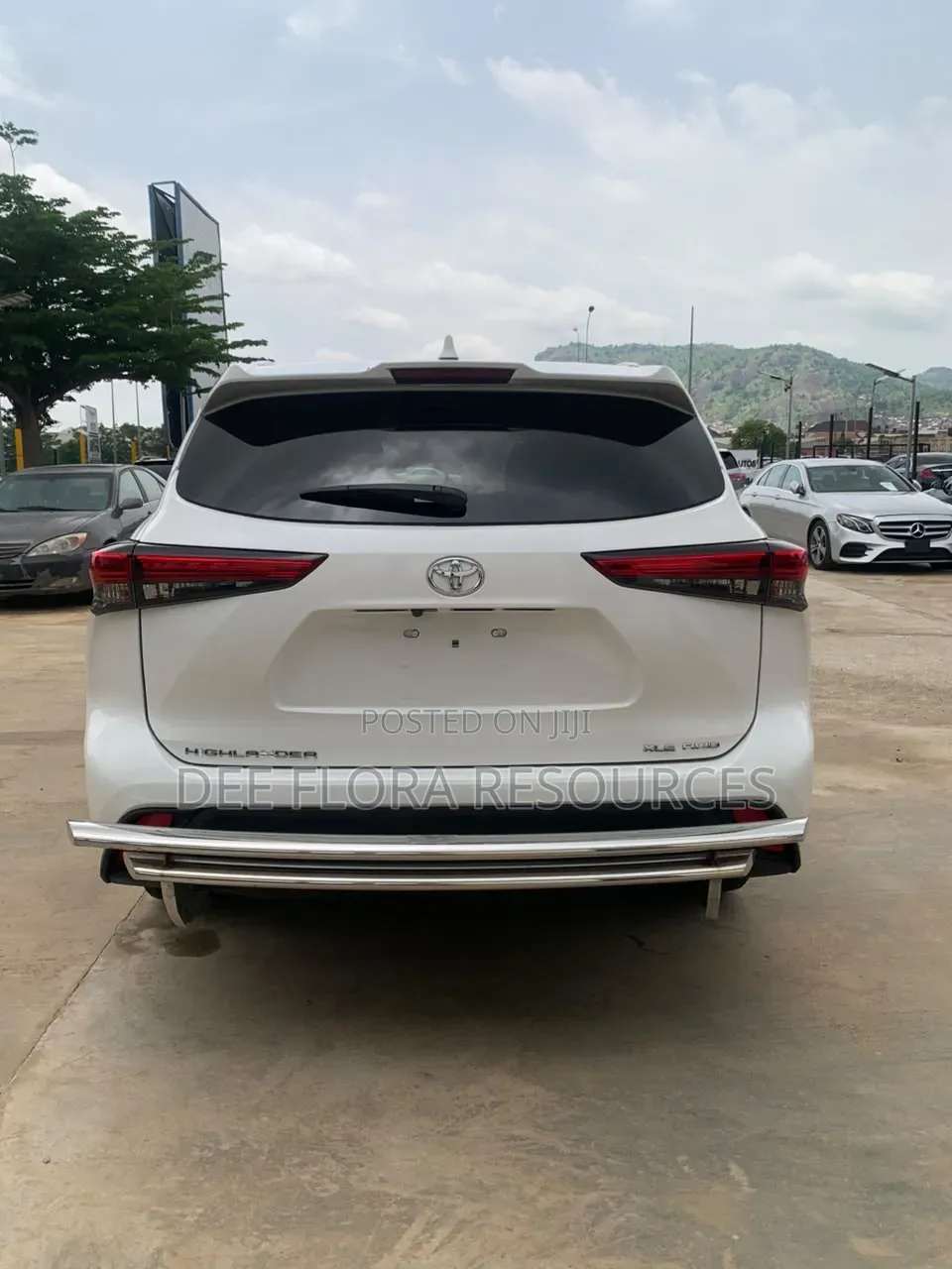 Toyota Highlander XLE FWD 2020 White