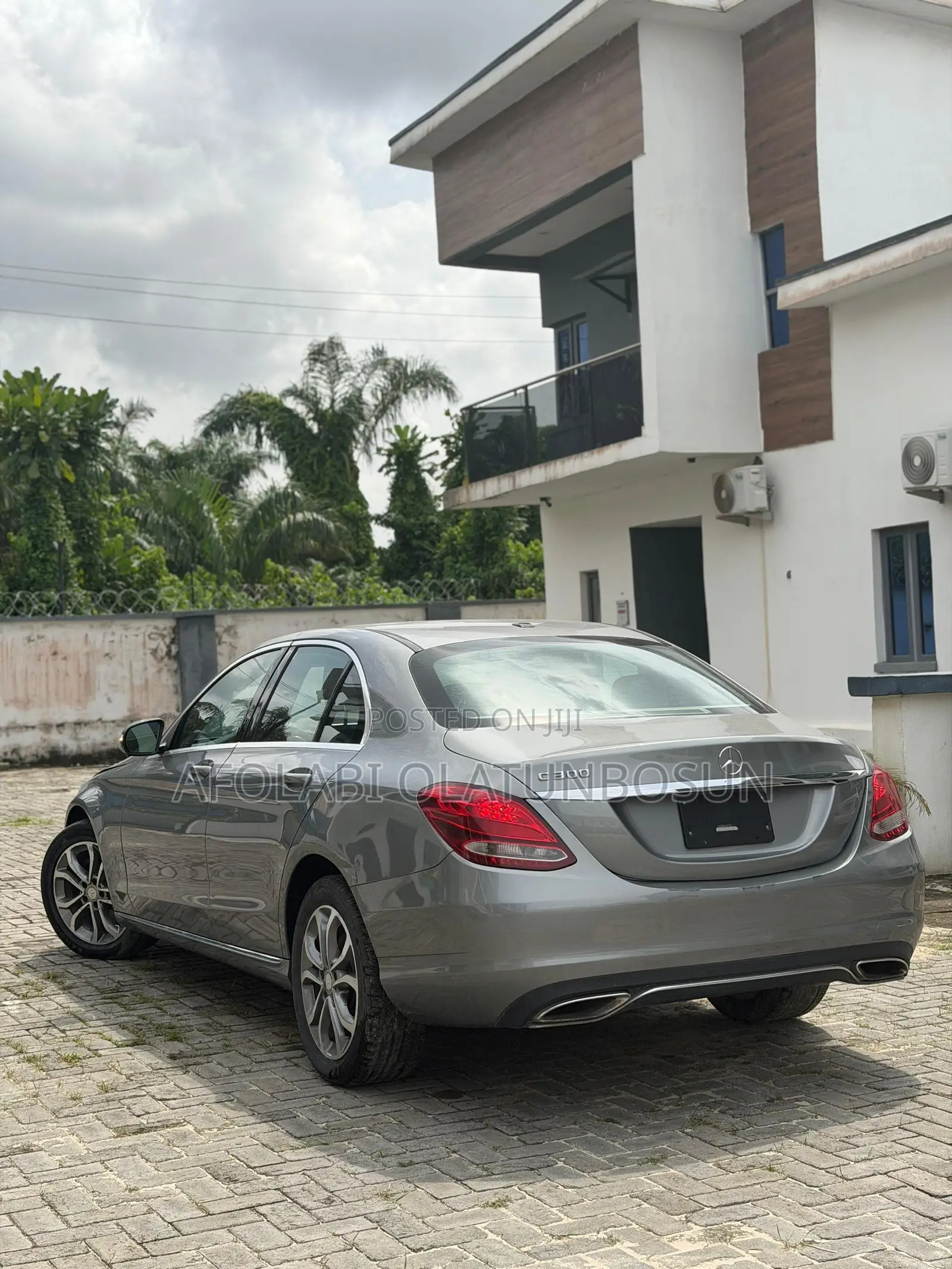 Mercedes-Benz C300 Base Sedan RWD (2.0L 4cyl 7A) 2016 Gray