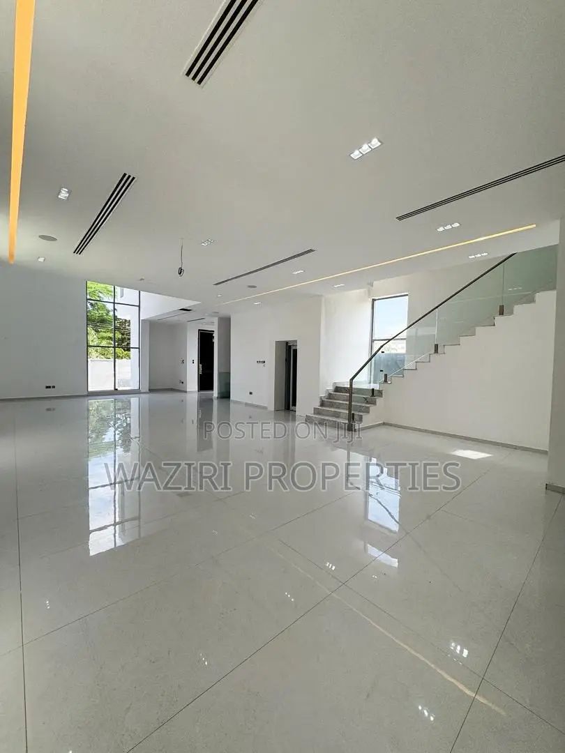 5bdrm House in Ikoyi for sale
