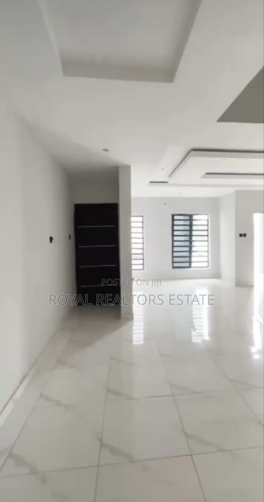 4bdrm Townhouse/Terrace in Gaduwa for sale