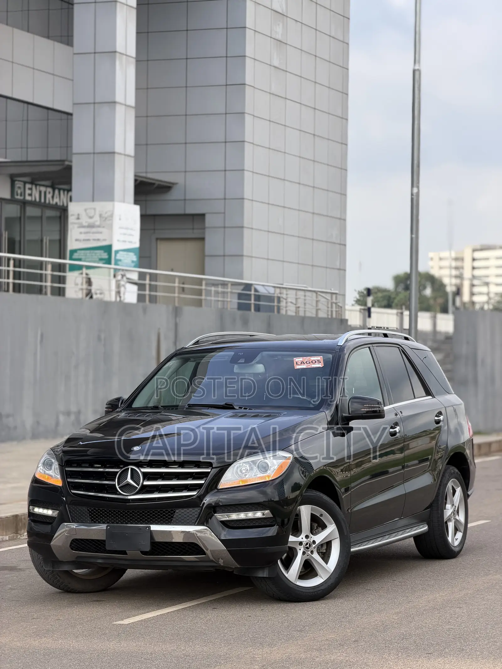 Mercedes-Benz M Class ML350 4dr SUV (3.5L 6cyl 7A) 2015 Black