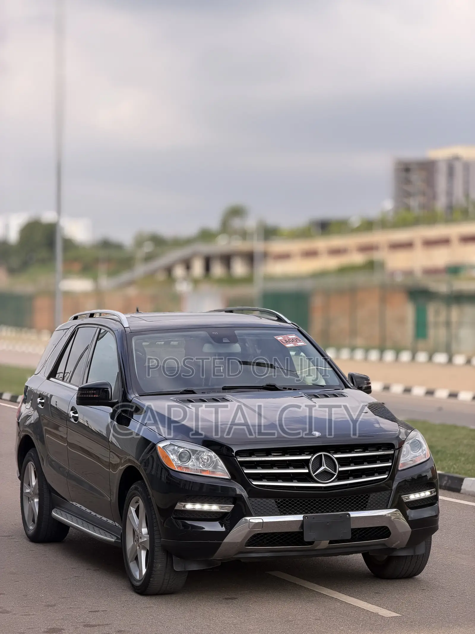 Mercedes-Benz M Class ML350 4dr SUV (3.5L 6cyl 7A) 2015 Black