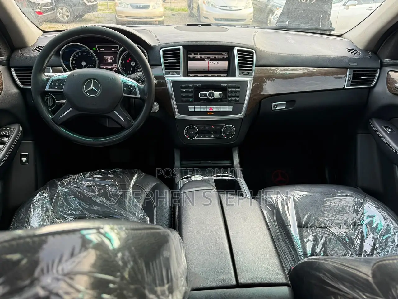 Mercedes-Benz M Class 2012 Gray