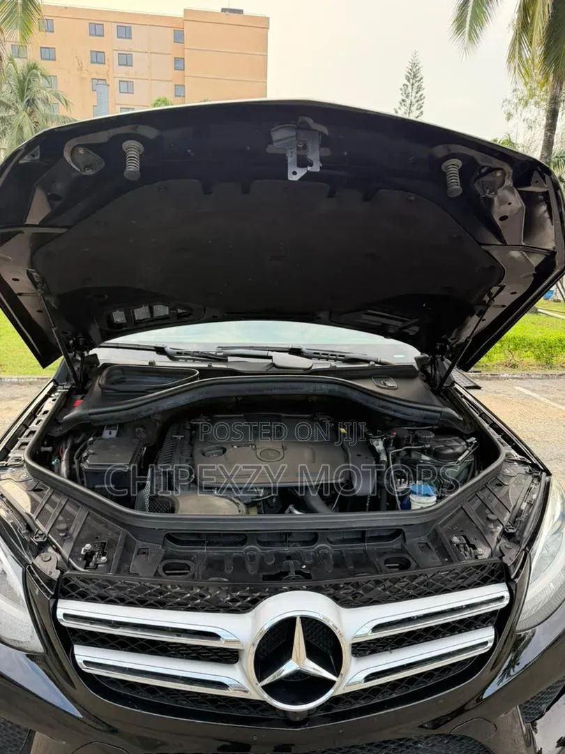 Mercedes-Benz GLE-Class 2017 Black