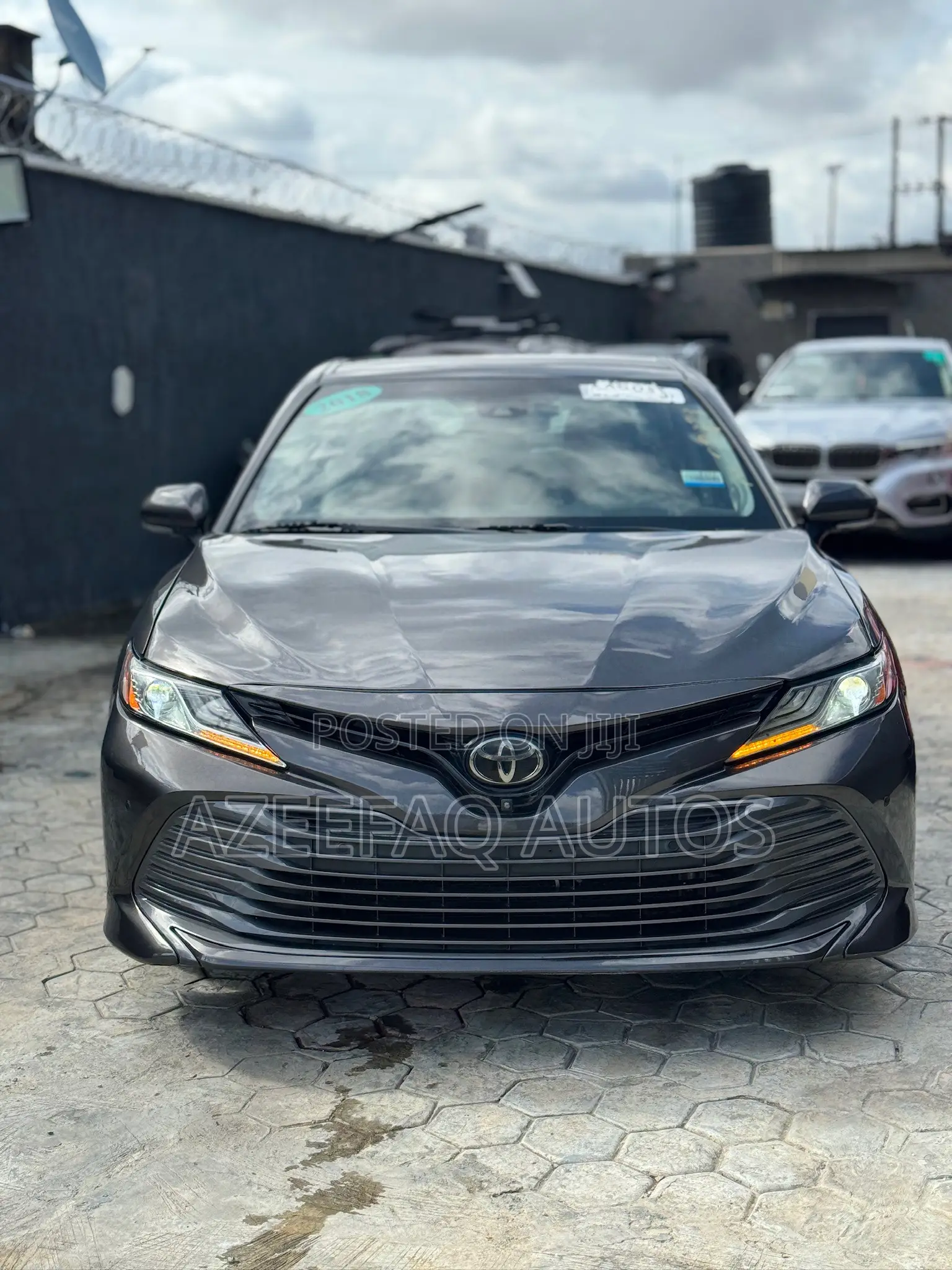 Toyota Camry XLE V6 FWD (3.5L 6cyl 8AM) 2018 Brown