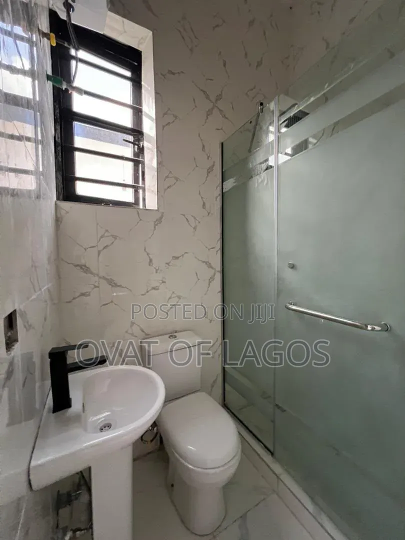 4bdrm Duplex in Ikota for rent