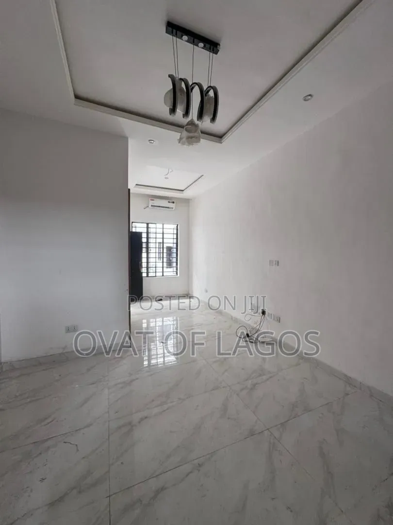 2bdrm Apartment in Ikate for rent