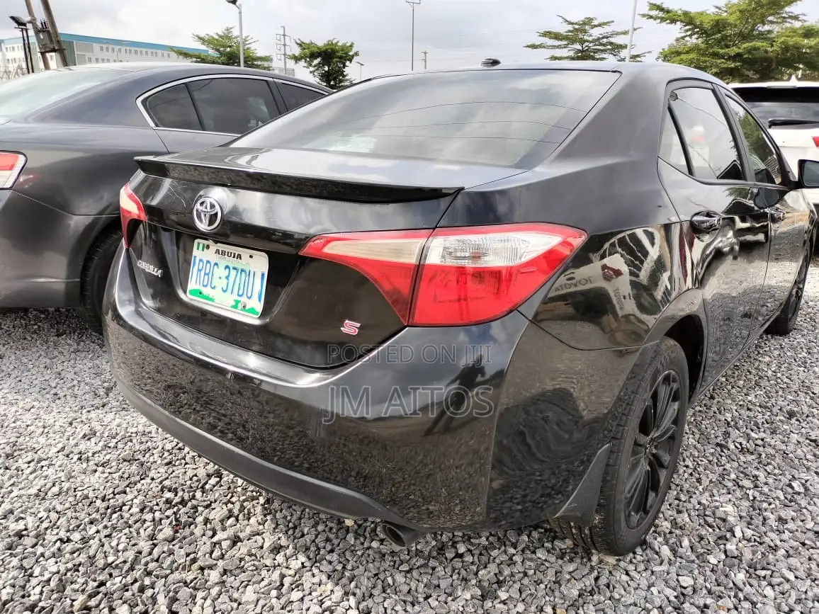 Toyota Corolla S Premium 4dr Sedan (1.8L 4cyl CVT) 2015 Black