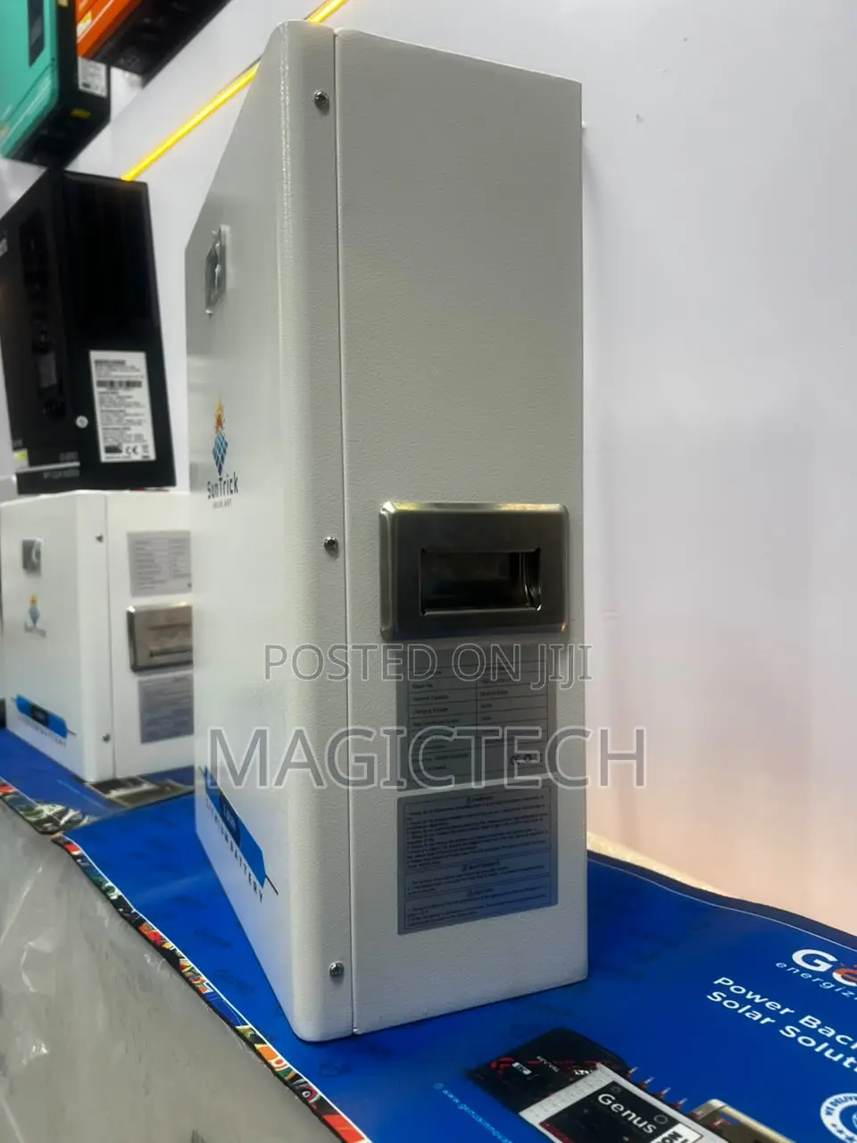 3.8kwh/24v Suntrick Lithium Battery