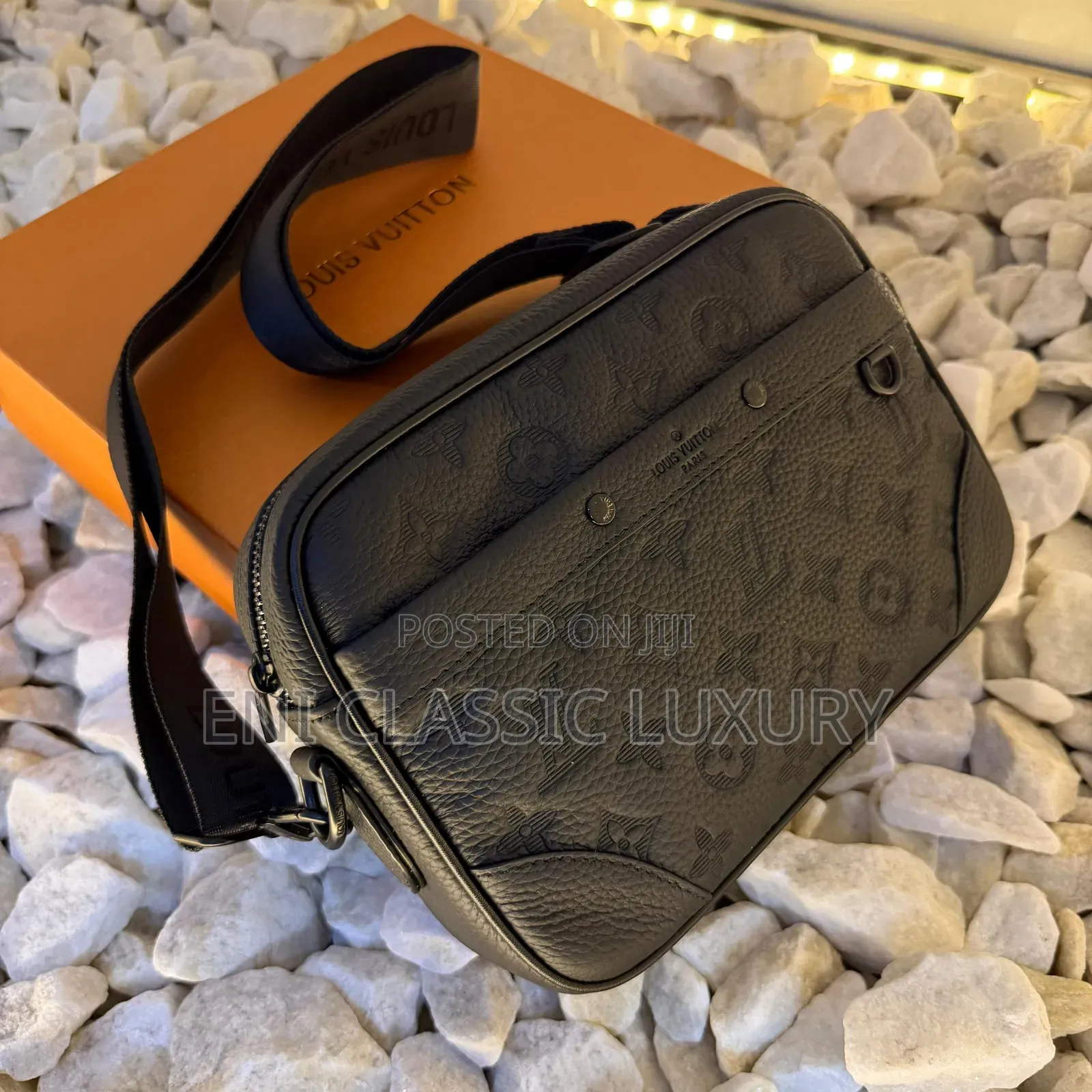 Louis Vuitton Luxury Men's Crossbody Bags Best Quality Well Banded