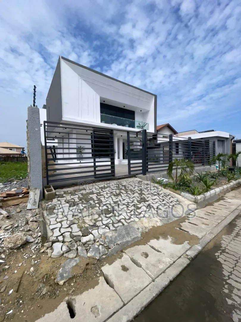 5bdrm Duplex in VGC / Ajah for sale