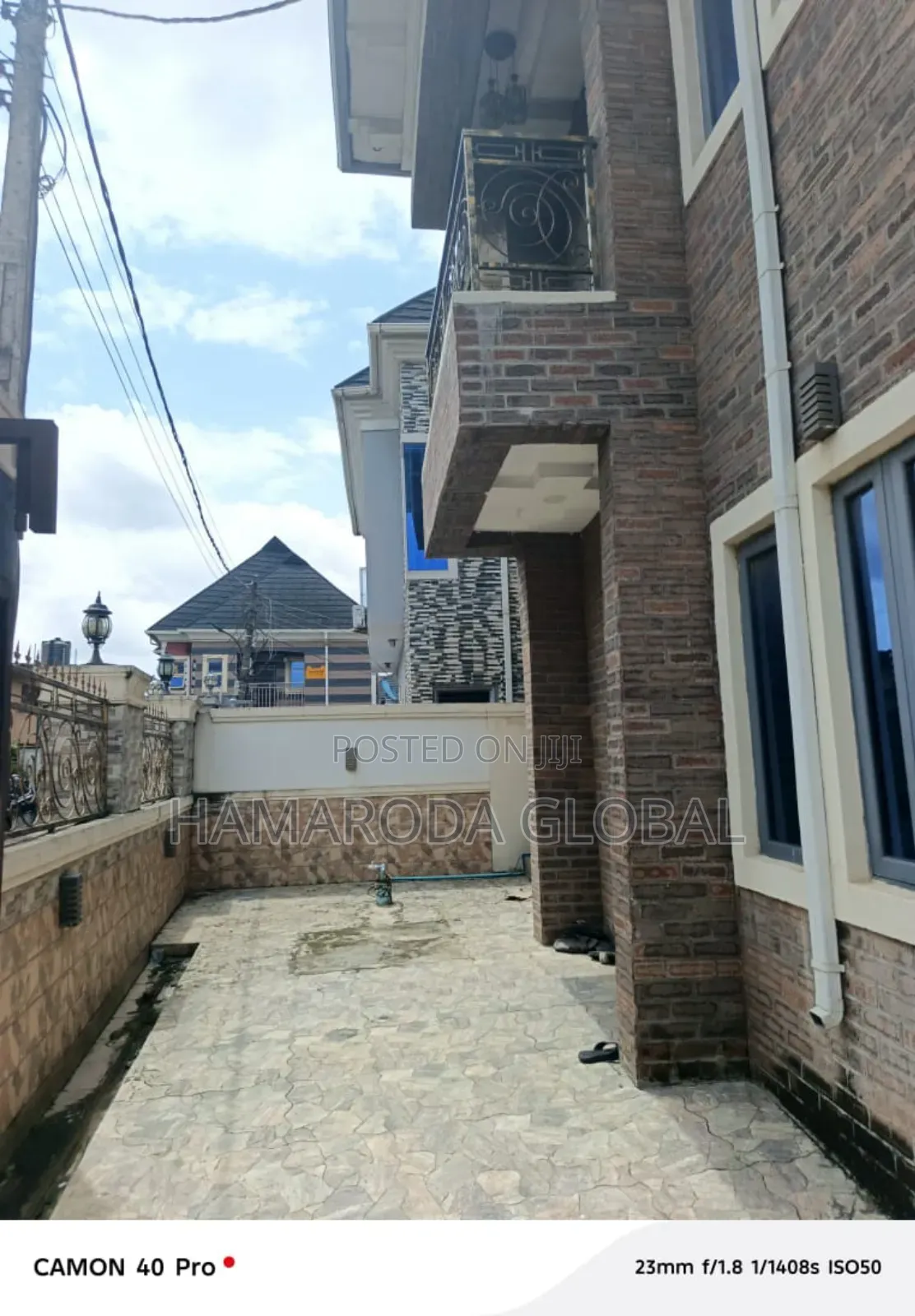 Furnished 10bdrm Duplex in Olowo Estate, Idimu, Alimosho for sale