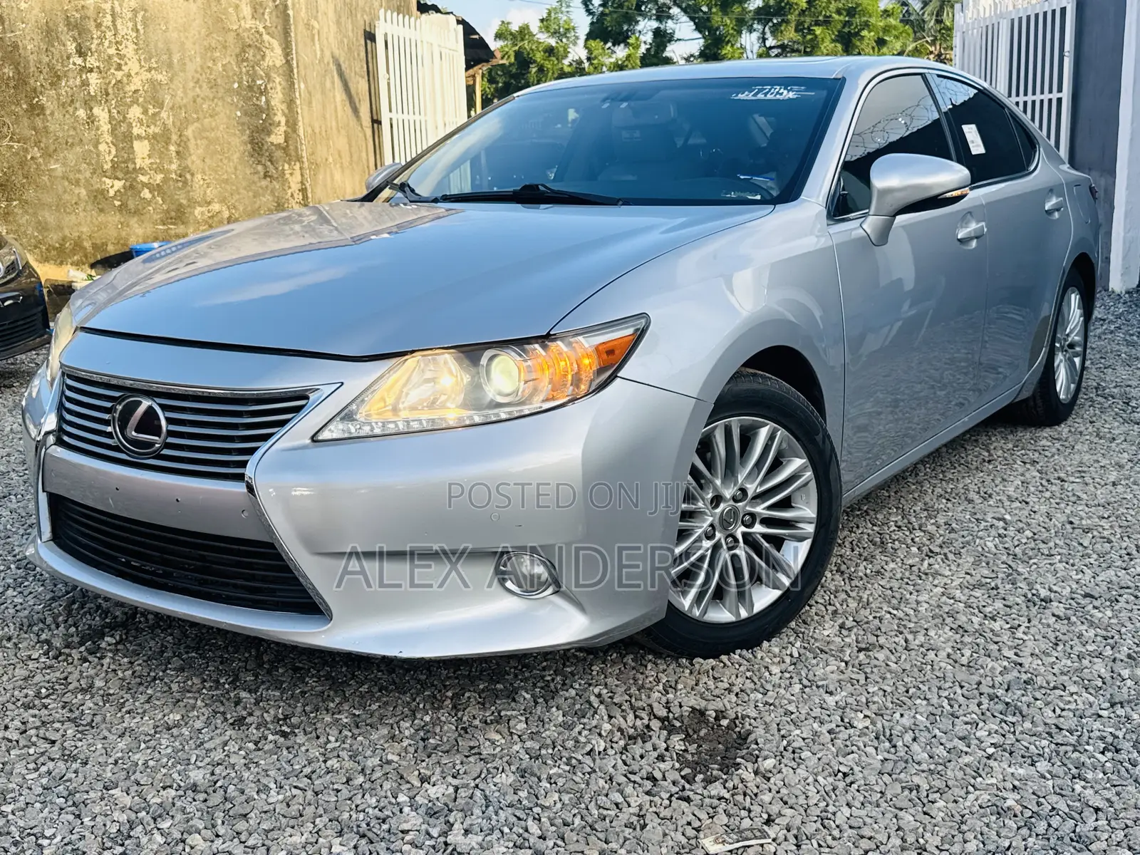 Lexus ES 350 FWD 2015 Silver
