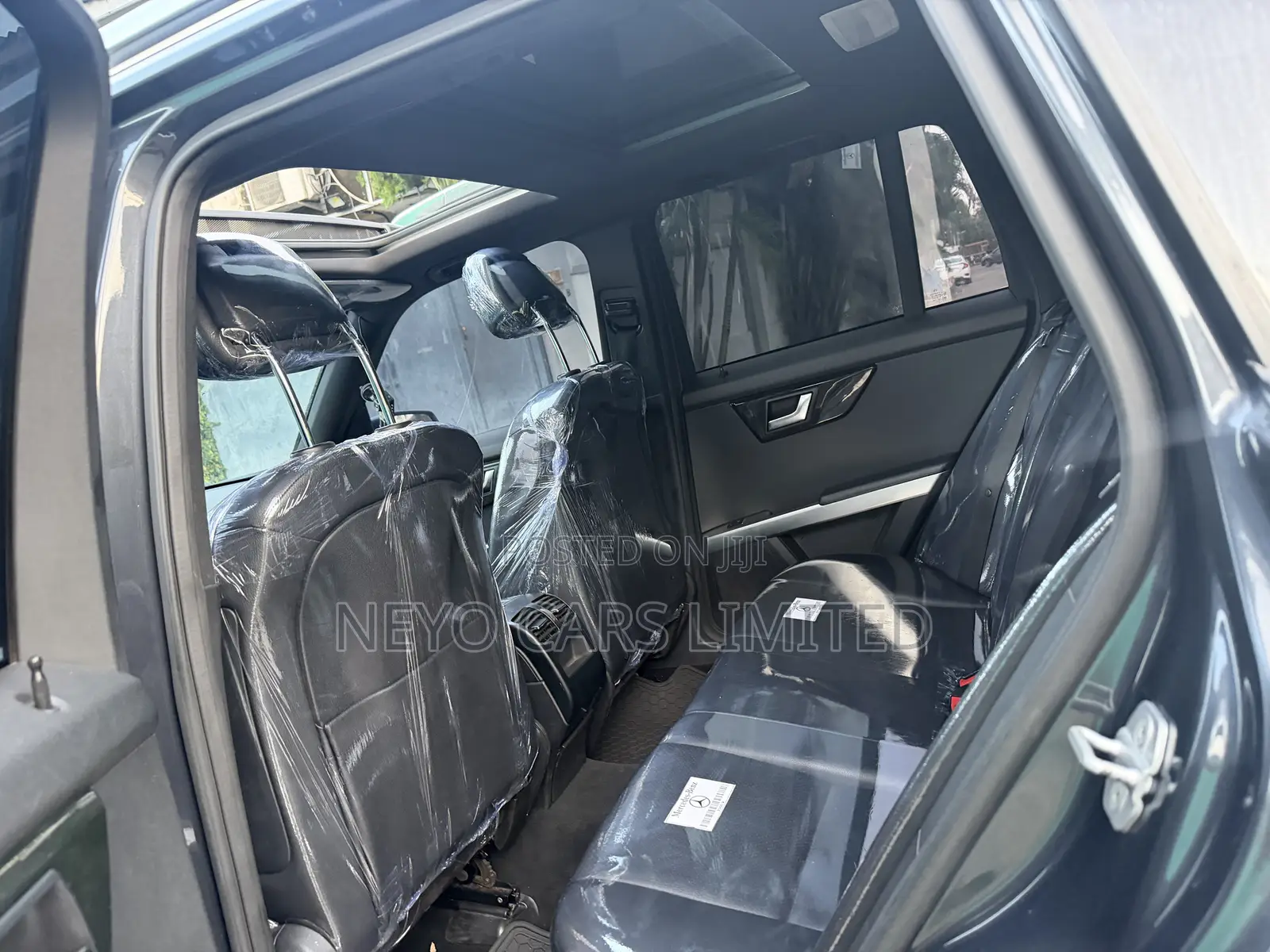 Mercedes-Benz GLK-Class 350 4MATIC 2012 Gray