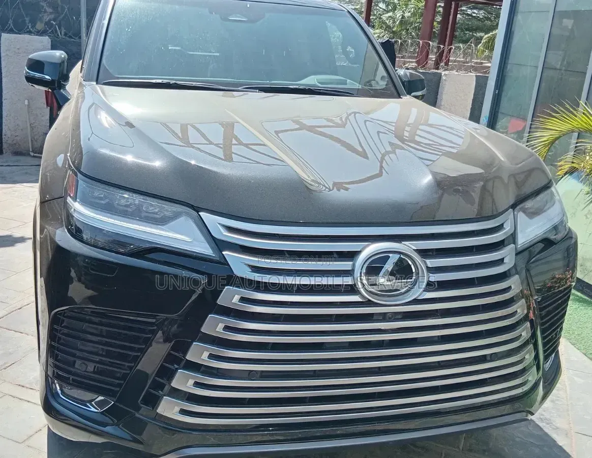 New Lexus LX 700h 2025 Matt Black