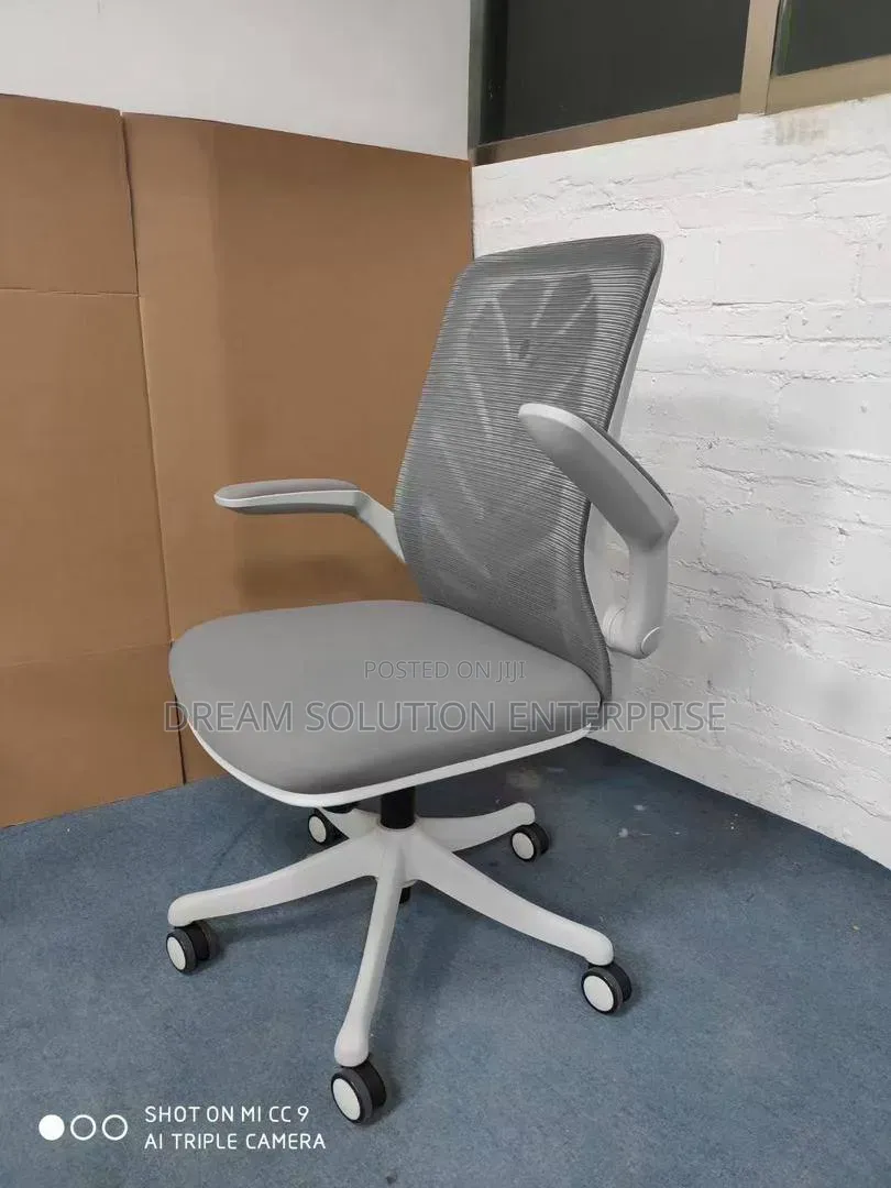 Beautiful Imported Office Swivel Chair