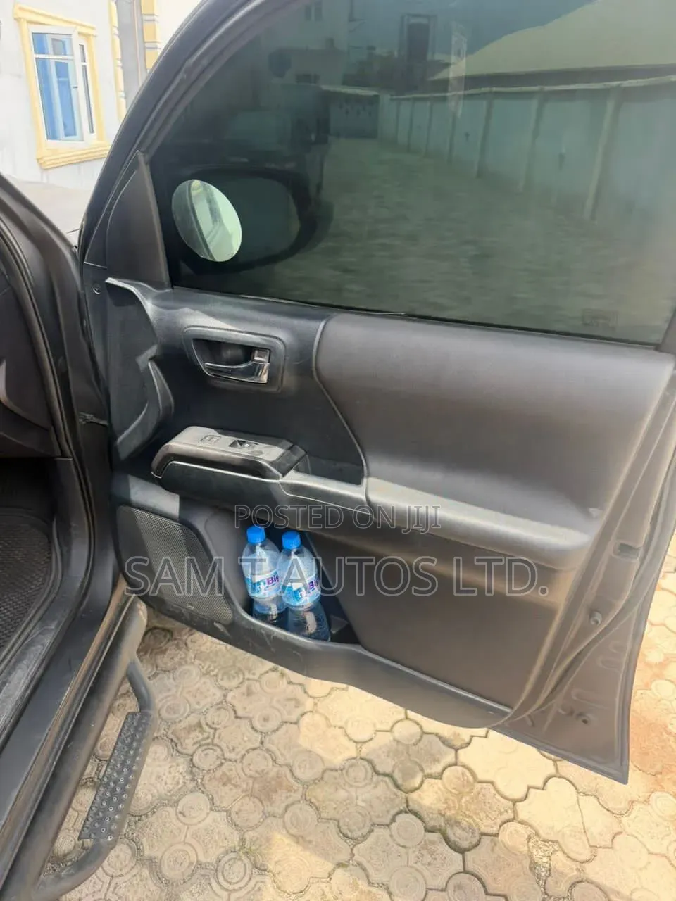 Toyota Tacoma 4dr Double Cab 2016 Black