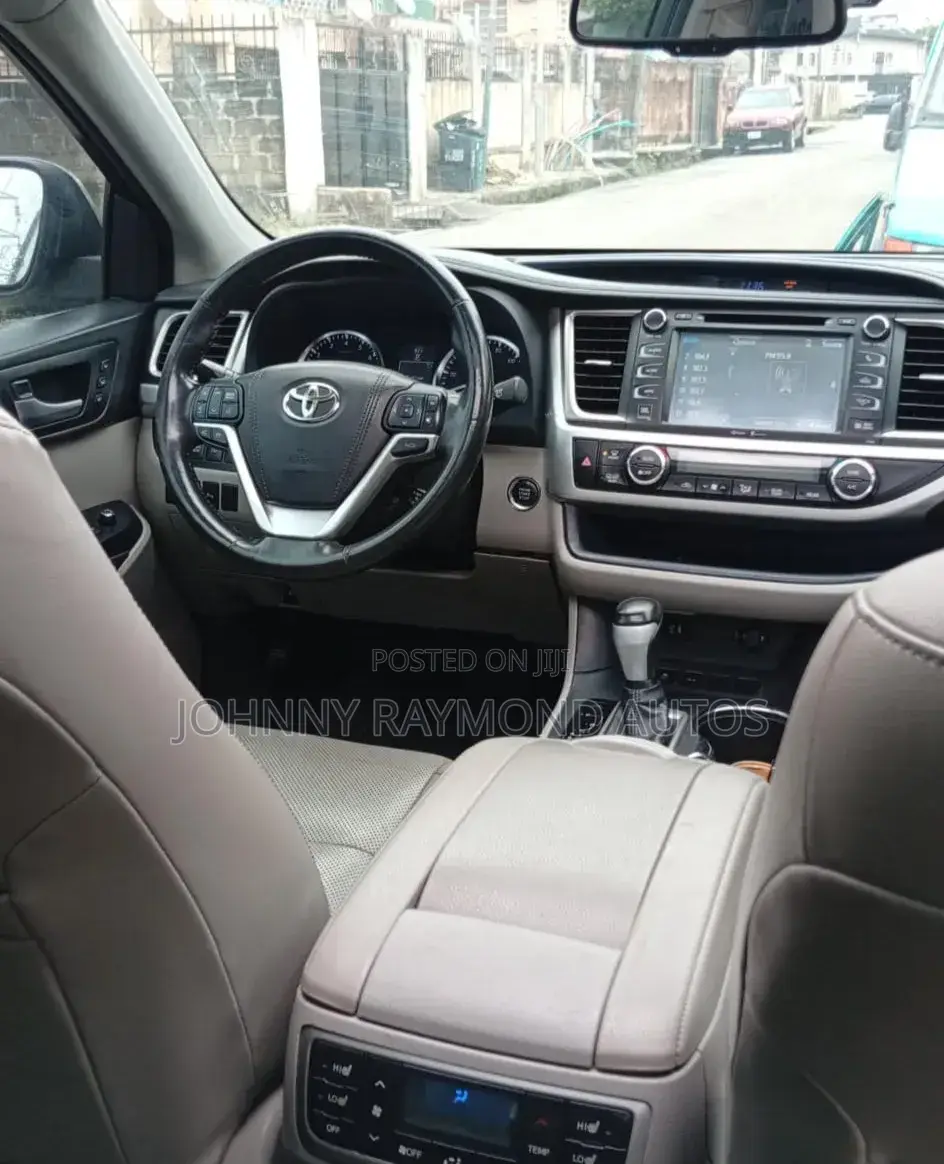 Toyota Highlander 2014 Gray