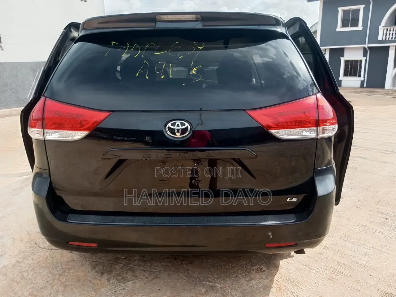 Toyota Sienna LE 7 Passenger Mobility 2011 Black