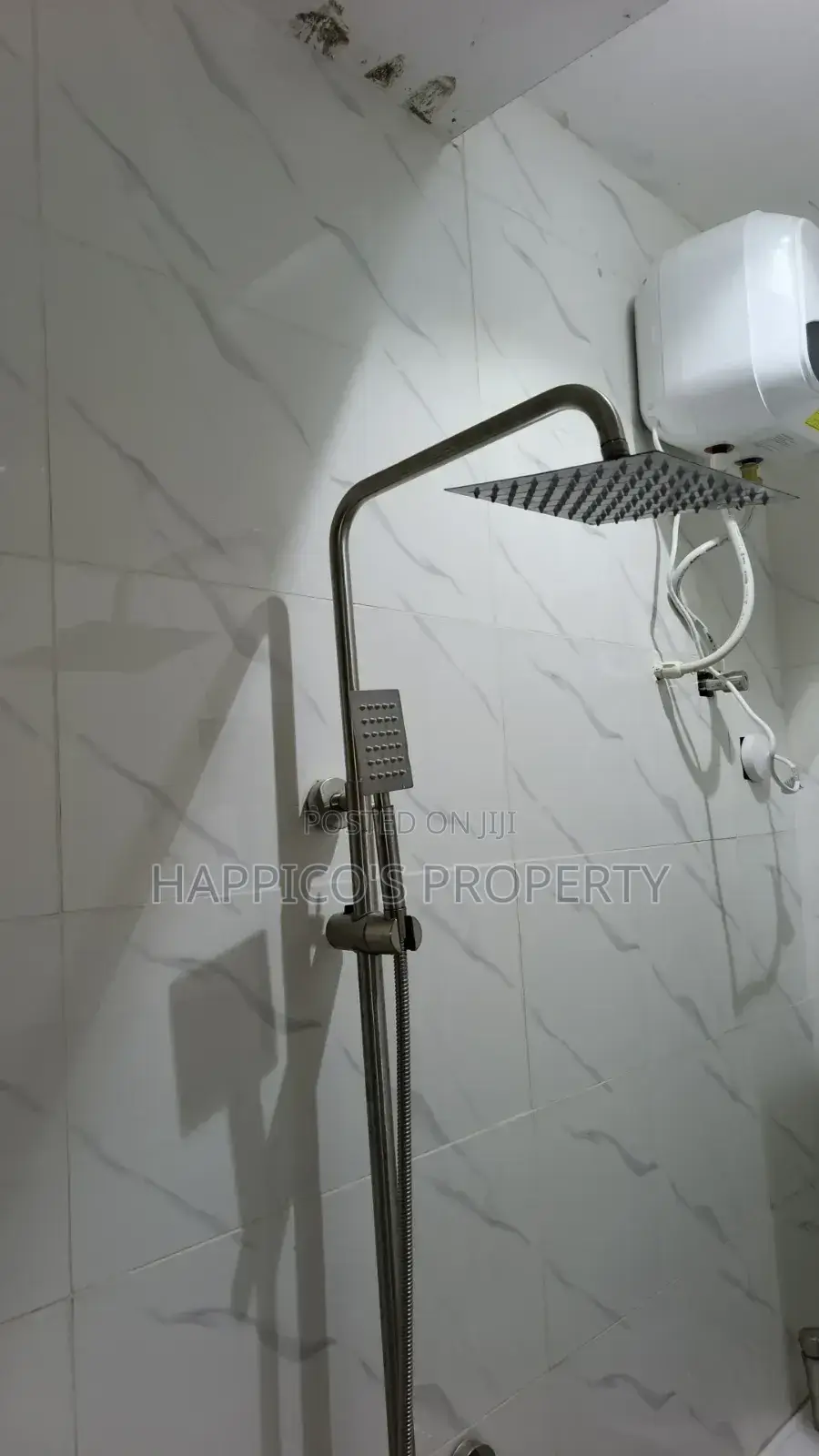 Mini Flat in Pedro, Iwaya for rent