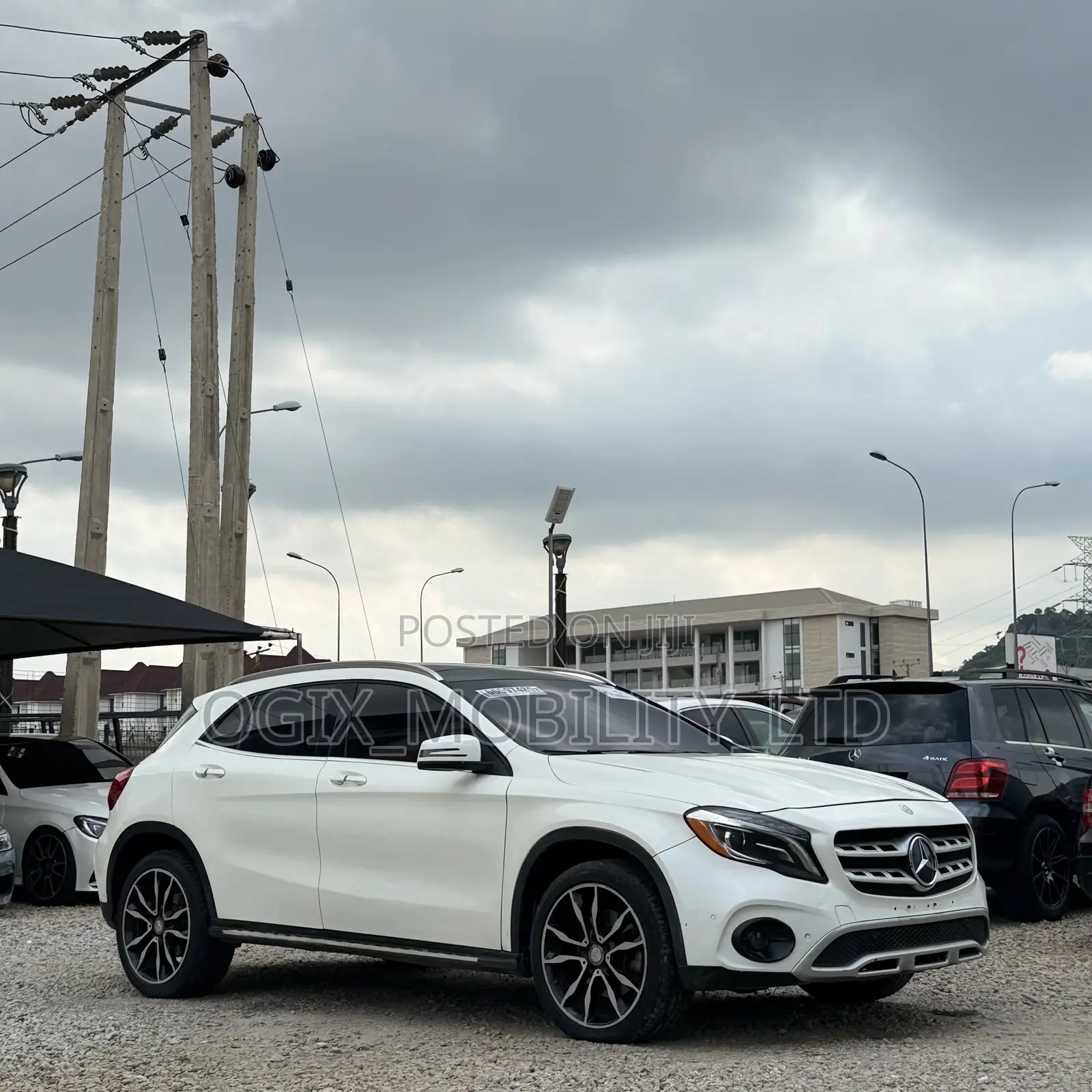 Mercedes-Benz GLA 250 2016 White