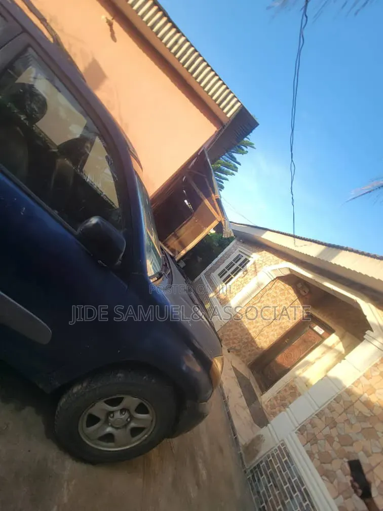 1bdrm Apartment in Ayobo for rent