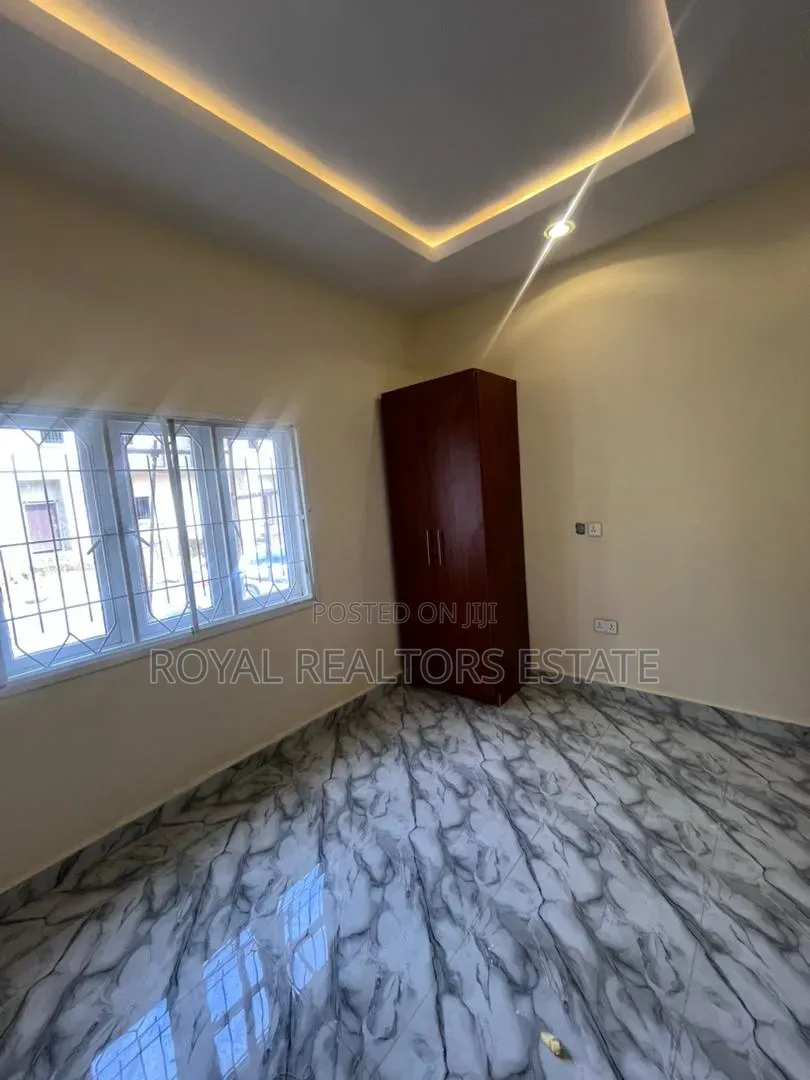 4bdrm Townhouse / Terrace in Galadimawa for rent