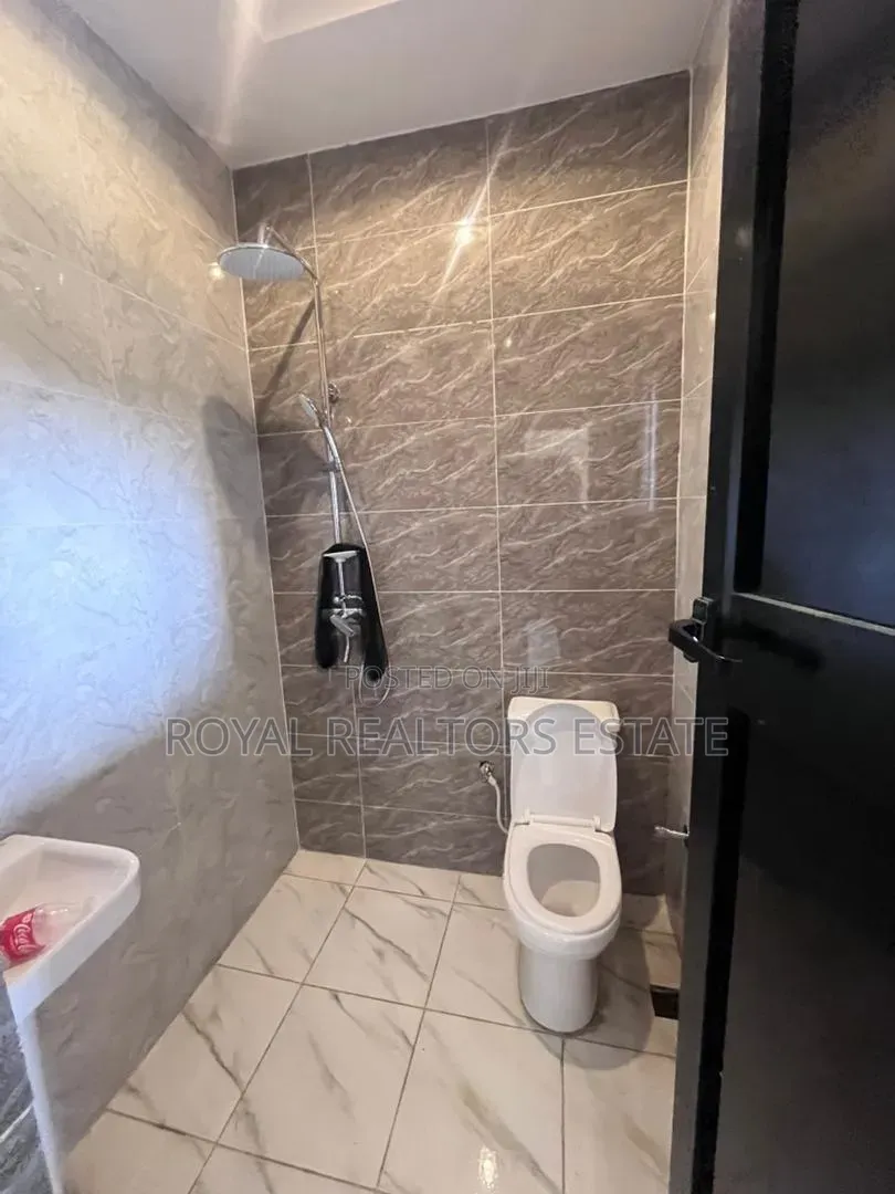 4bdrm Townhouse / Terrace in Galadimawa for rent