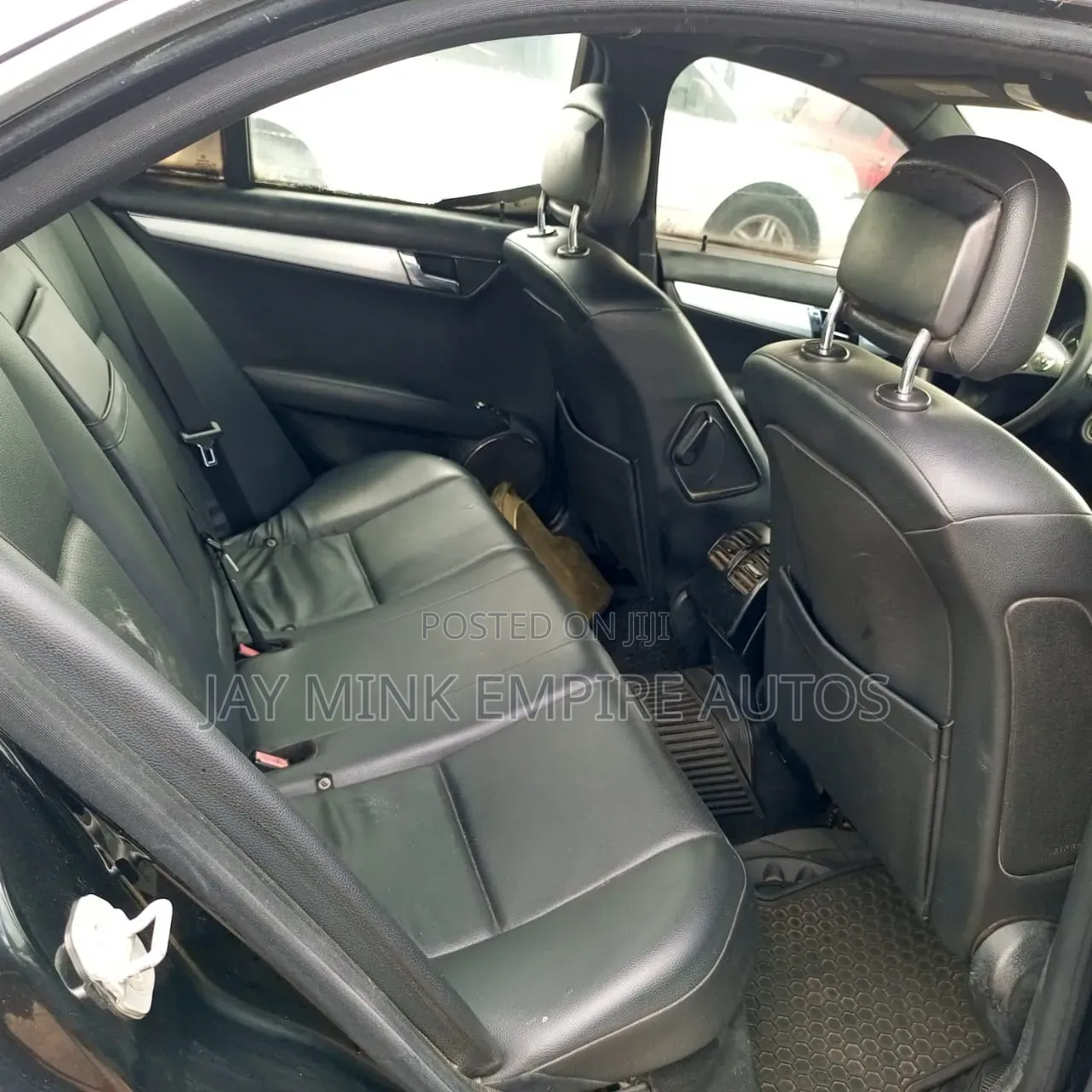 Mercedes-Benz C300 2008 Black