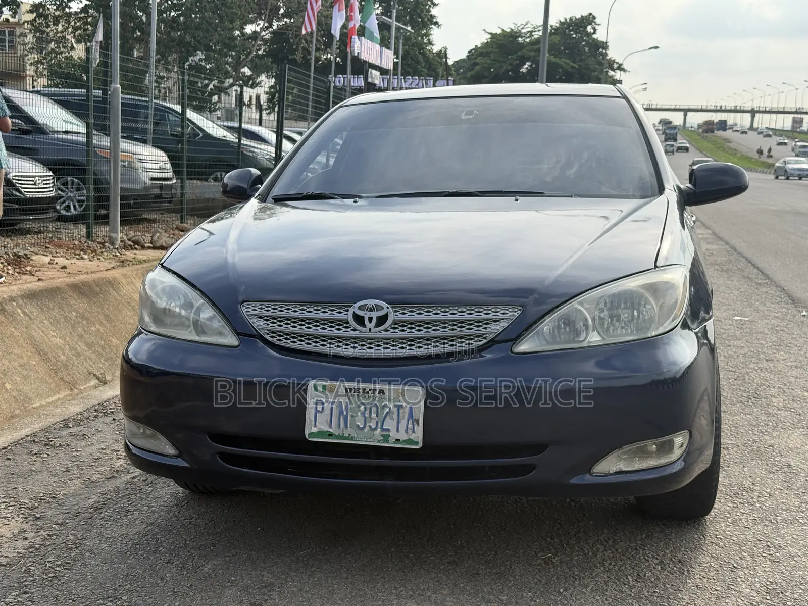 Toyota Camry XLE 4dr Sedan (2.4L 4cyl 4A) 2004 Blue